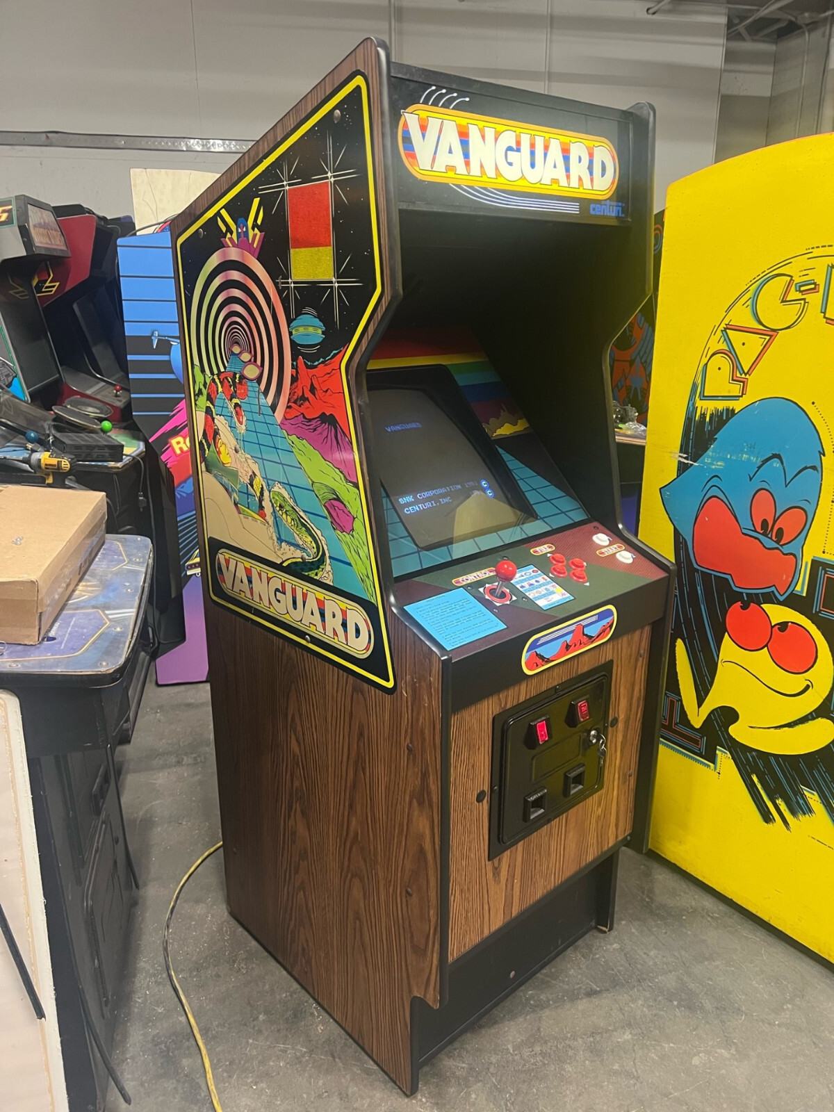 VANGUARD ARCADE MACHINE by CENTURI 1981 (Excellent Condition) *RARE*
