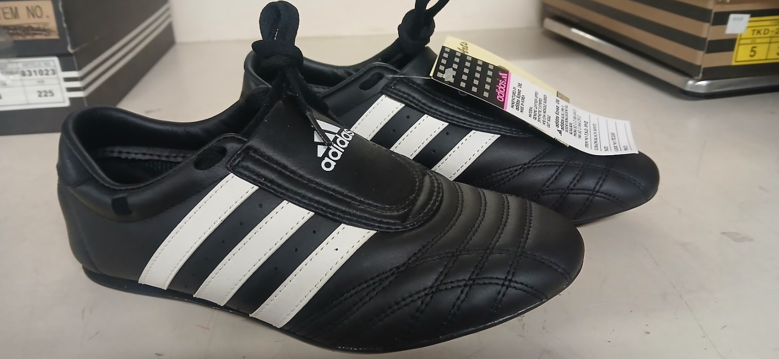 adidas TKD SM-II Low Cut Taekwondo, Karate, Kungfu,  Martial Arts Train Shoes 6