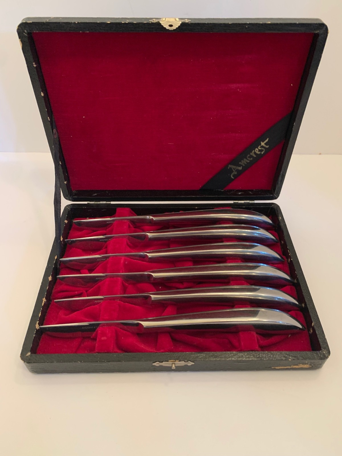 VINTAGE AMCREST SET OF 6 JAPENESE STEAK KNIVES STAINLESS IN ORIGIONAL BOX