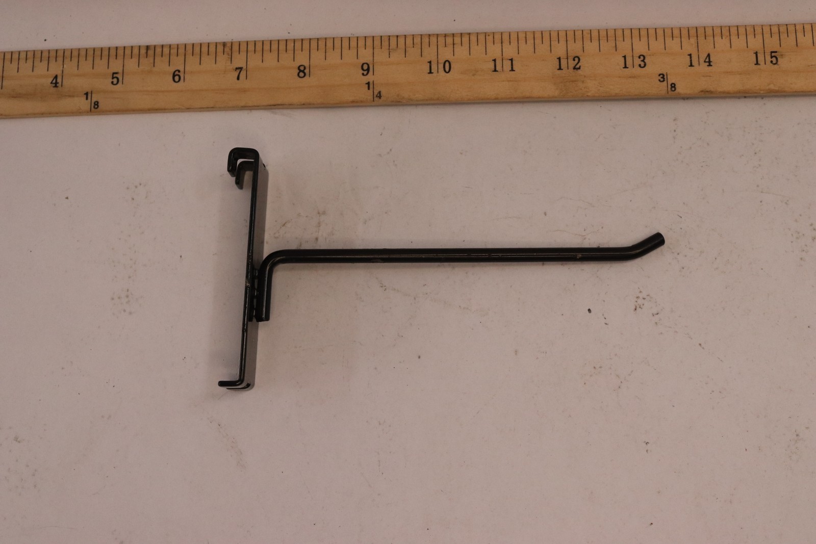 Peg Hook Black for Slatwall 8"