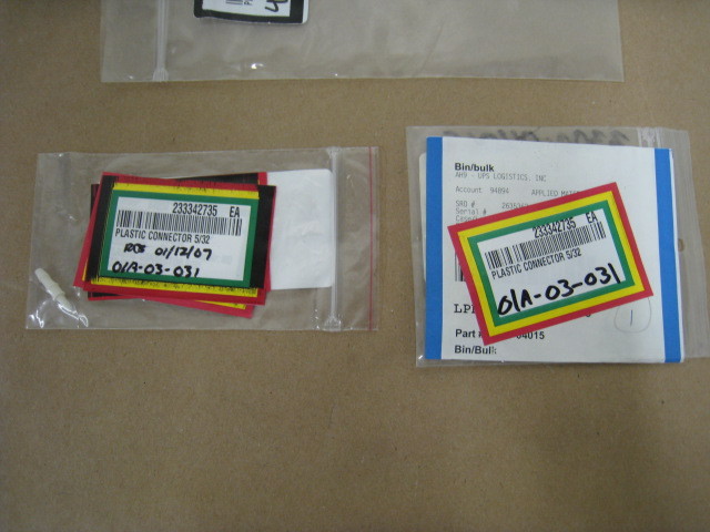 2 new AMAT 3300-04015 Plastic Connector 5/32