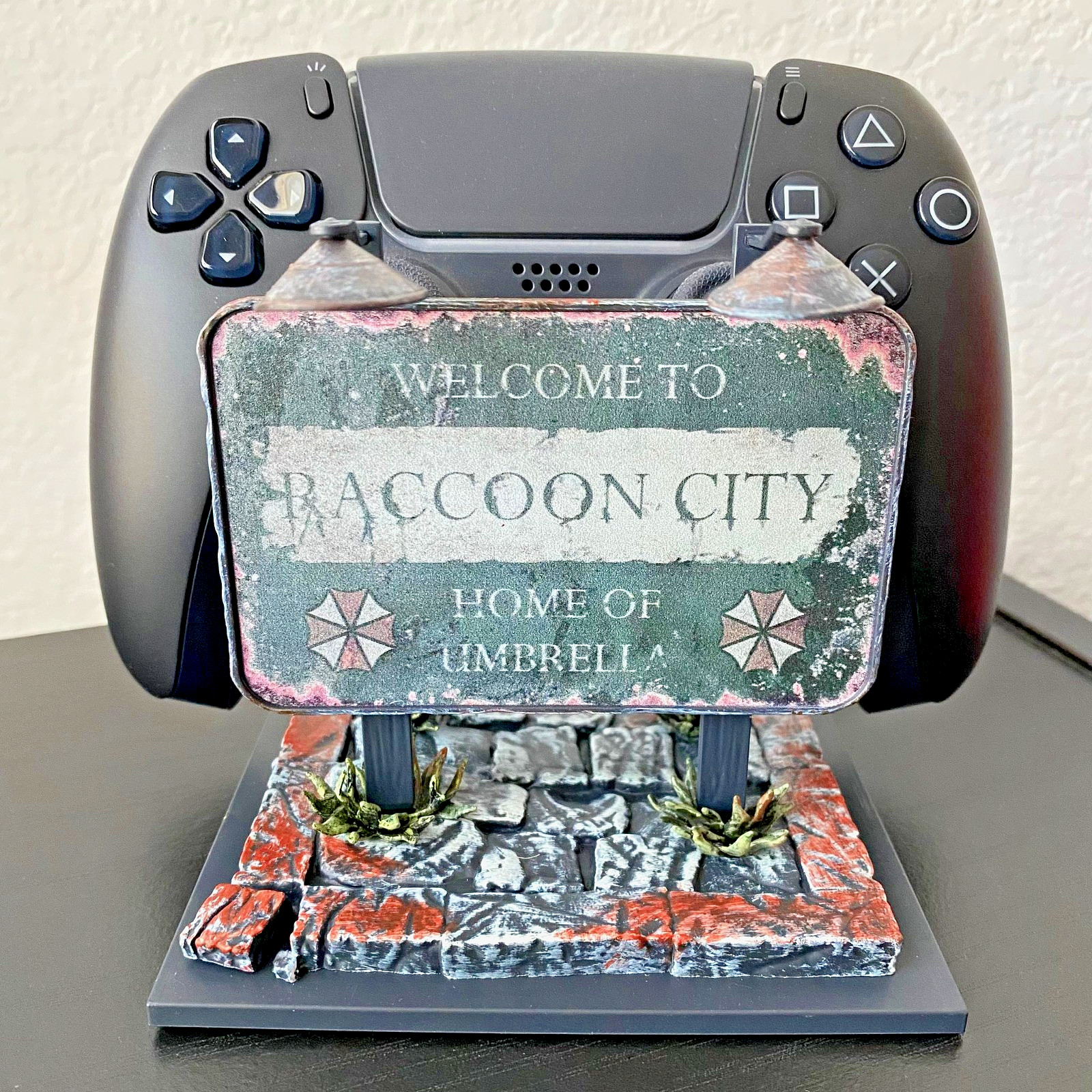 Resident Evil Requiem Capcom Exclusive Controller Holder PS5/PS4/Xbox "PRESALE"