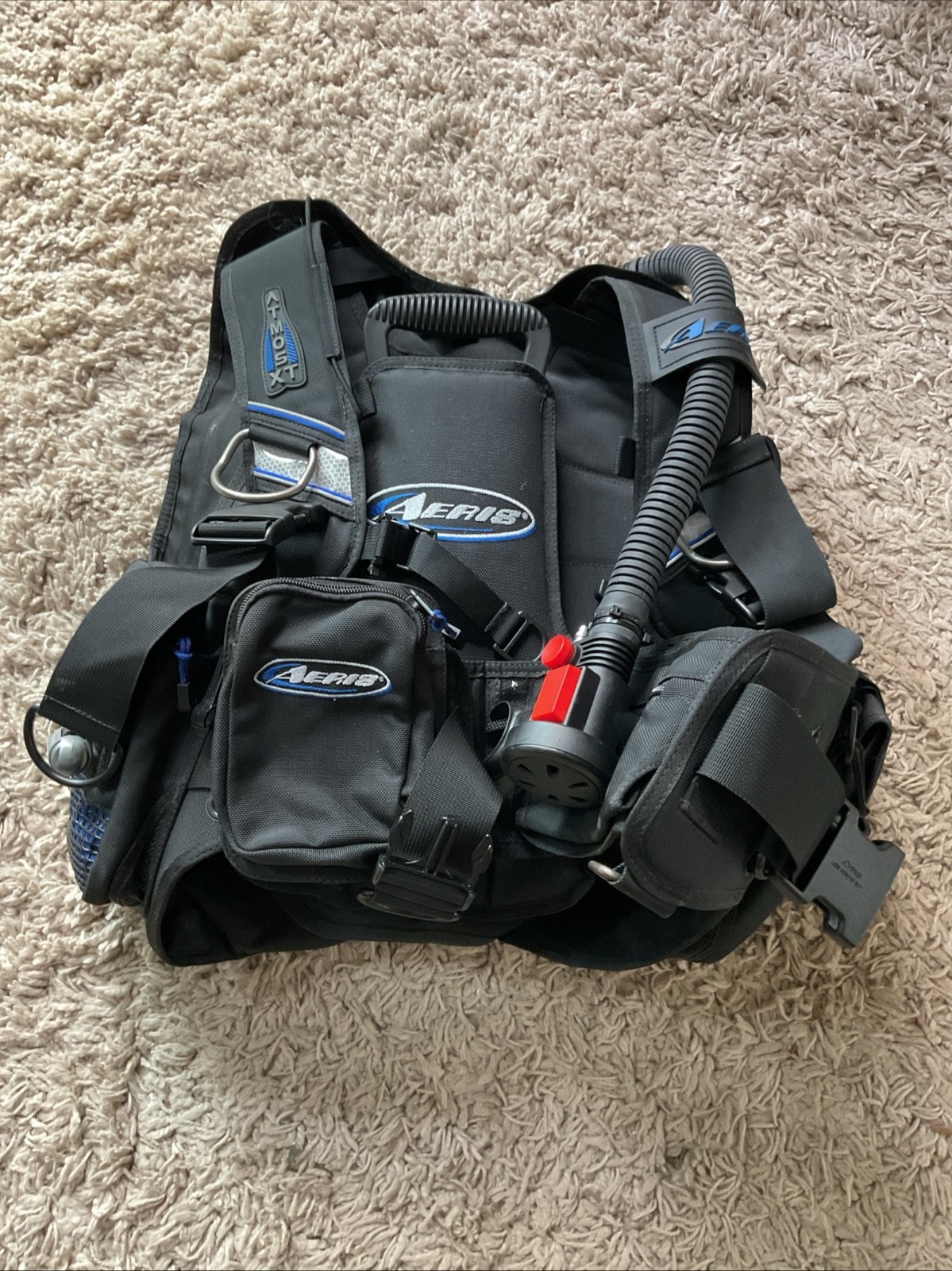 Aqua Lung Aeris Atmos XT Scuba BCD Size Small - Brand New Never Used