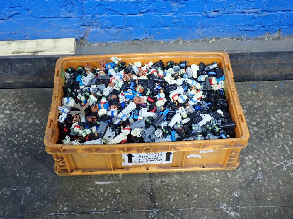 MISC ELECTRICAL CONNECTORS  02190140113