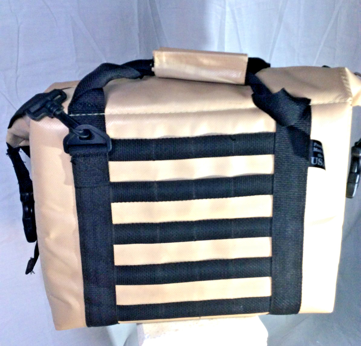 Bison Coolers - sand - 12 can softpak cooler bag - euc
