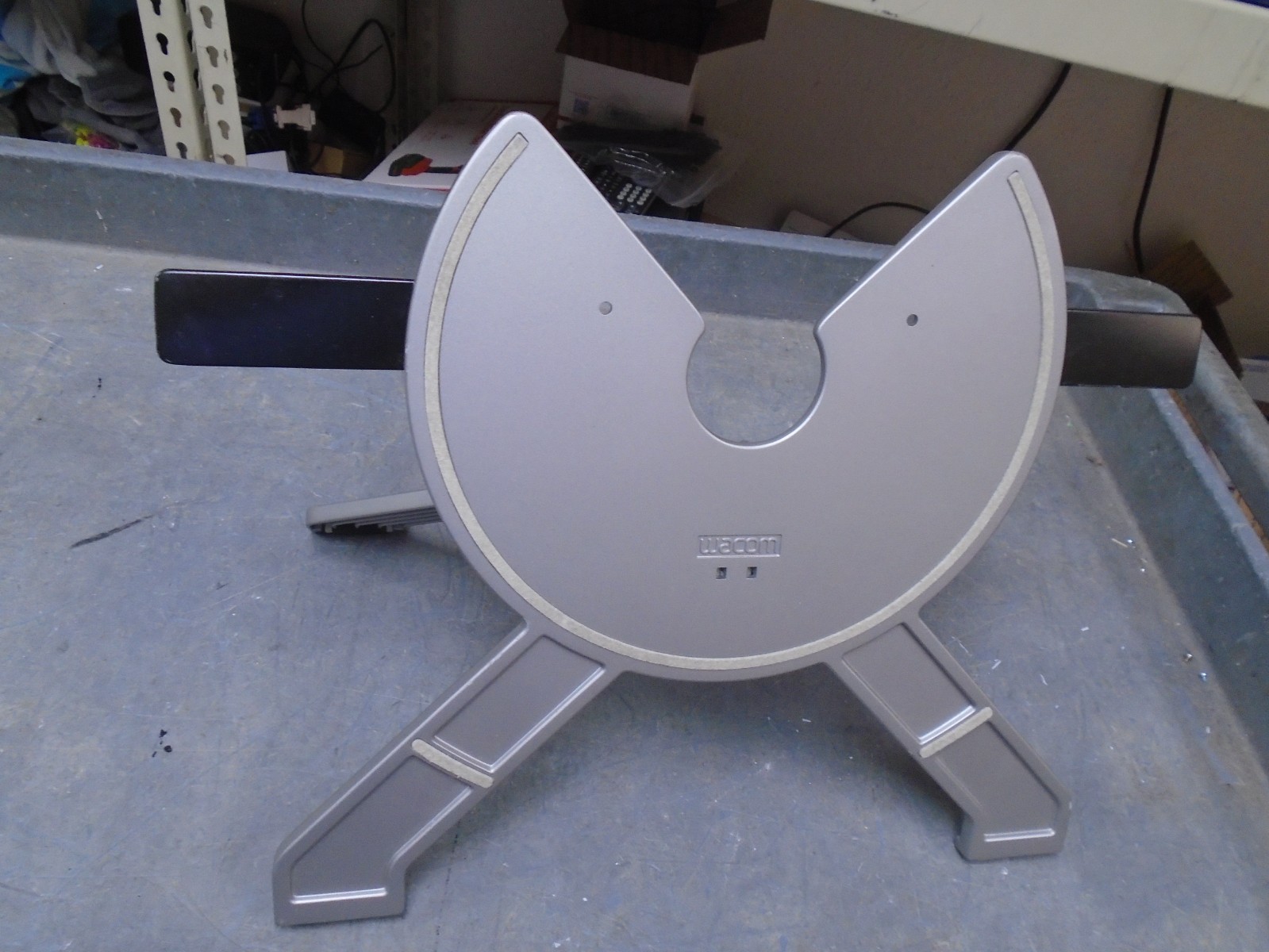 Wacom Original Cintiq 22HD 21UX Adjustable/Rotating Display Stand No screws