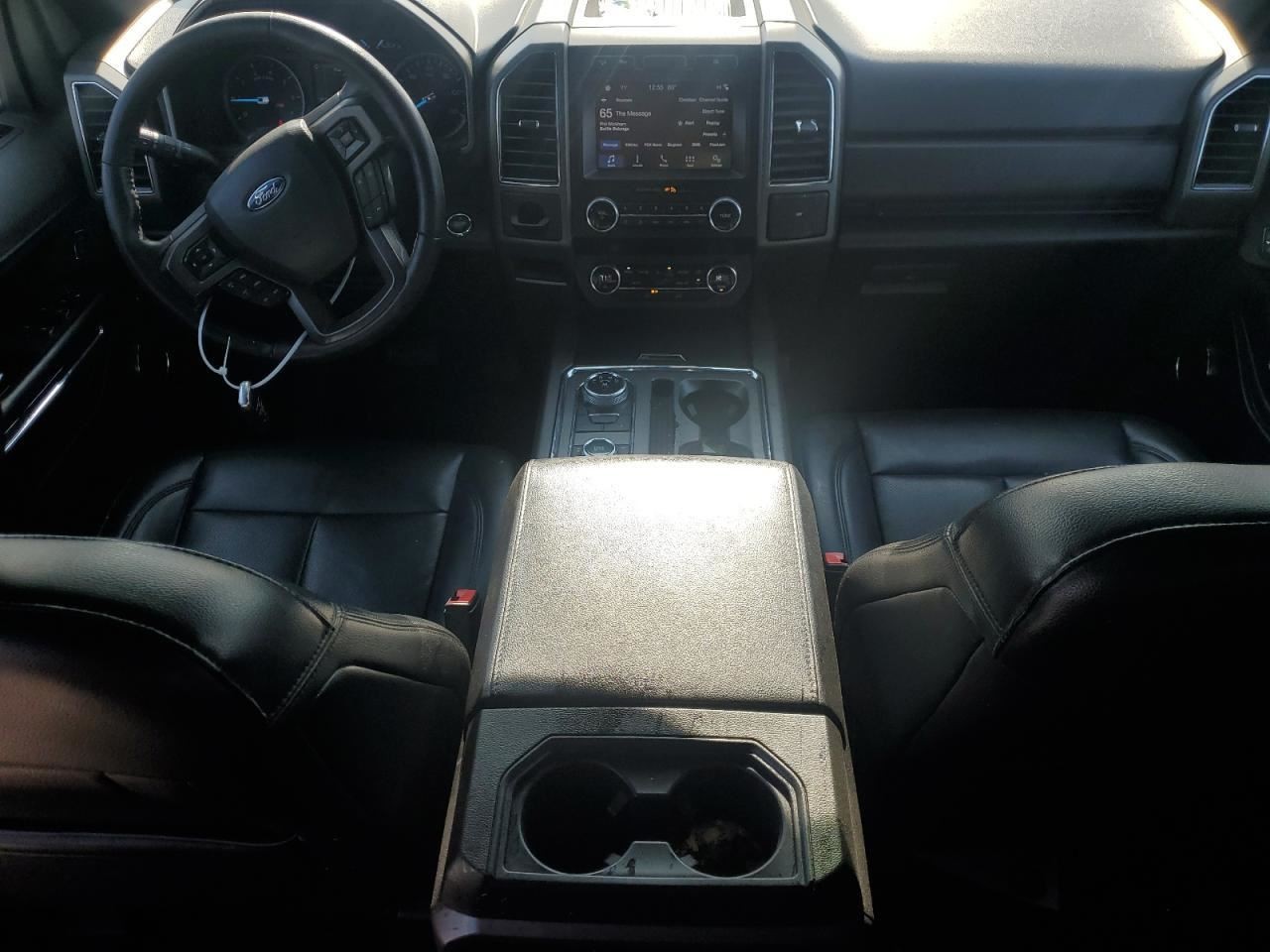 EXPEDITON 2019 Glove Box 4974402