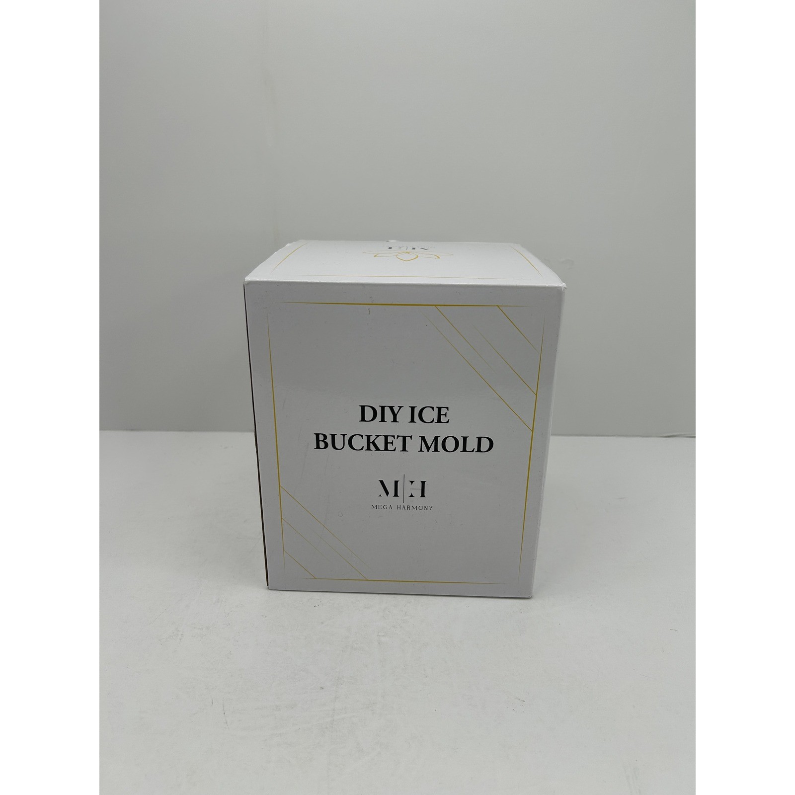 Mega Harmony DIY Ice Bucket Mold Unisex OS White New