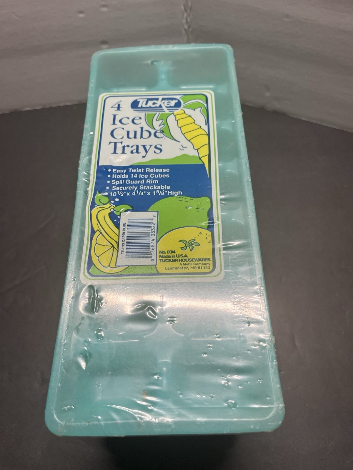 Vtg NOS Sealed Tucker Plastic Ice Trays-Set of 4–NICE-Twist Release—USA made