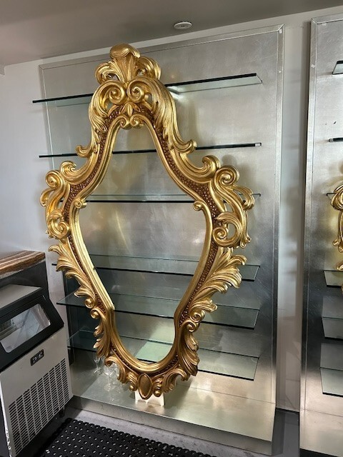 exceptional Bar shelf - high end quality with heavy baseboard