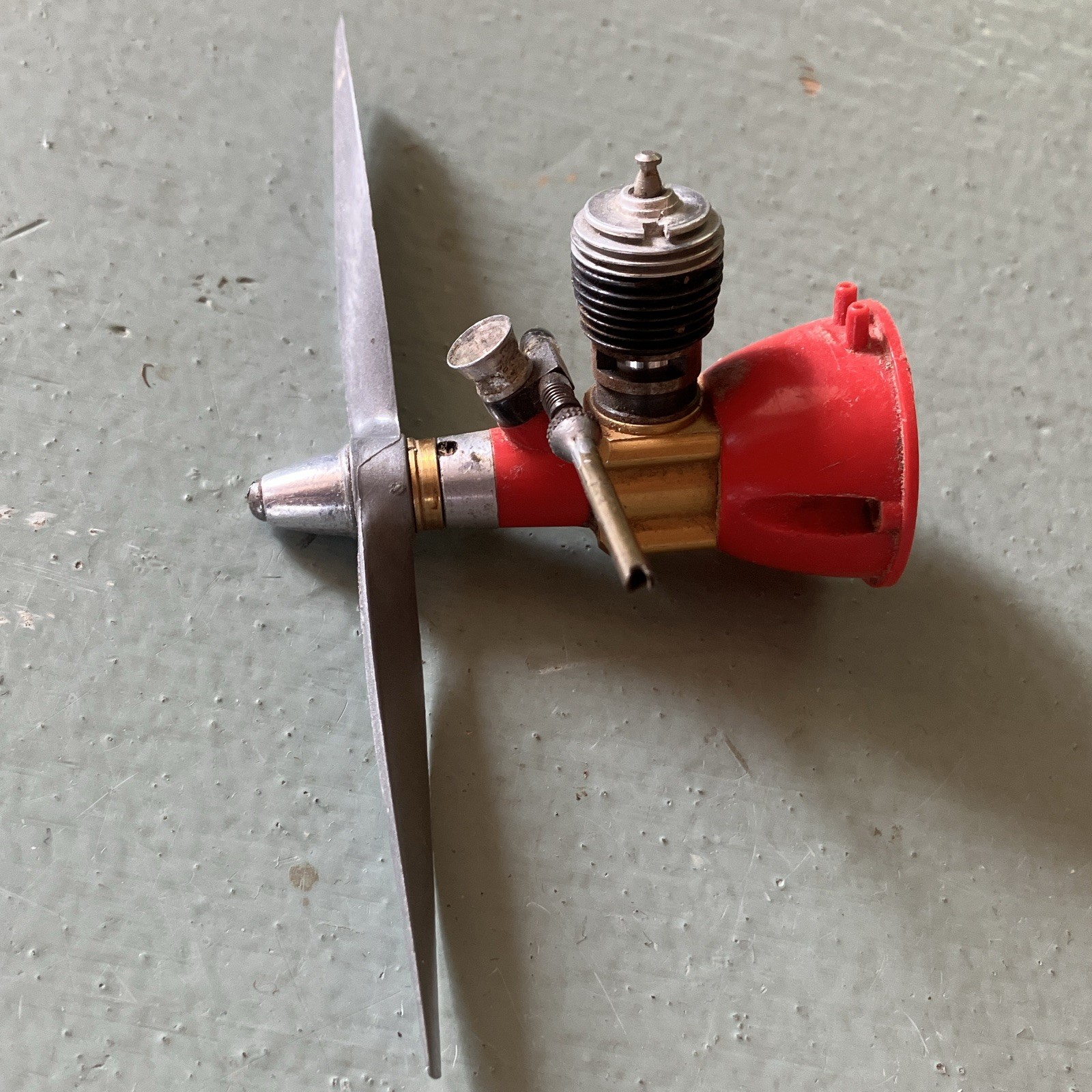 Cox .010 2-Stroke Glow/Nitro Model Airplane Engine w/ Prop & Spinner