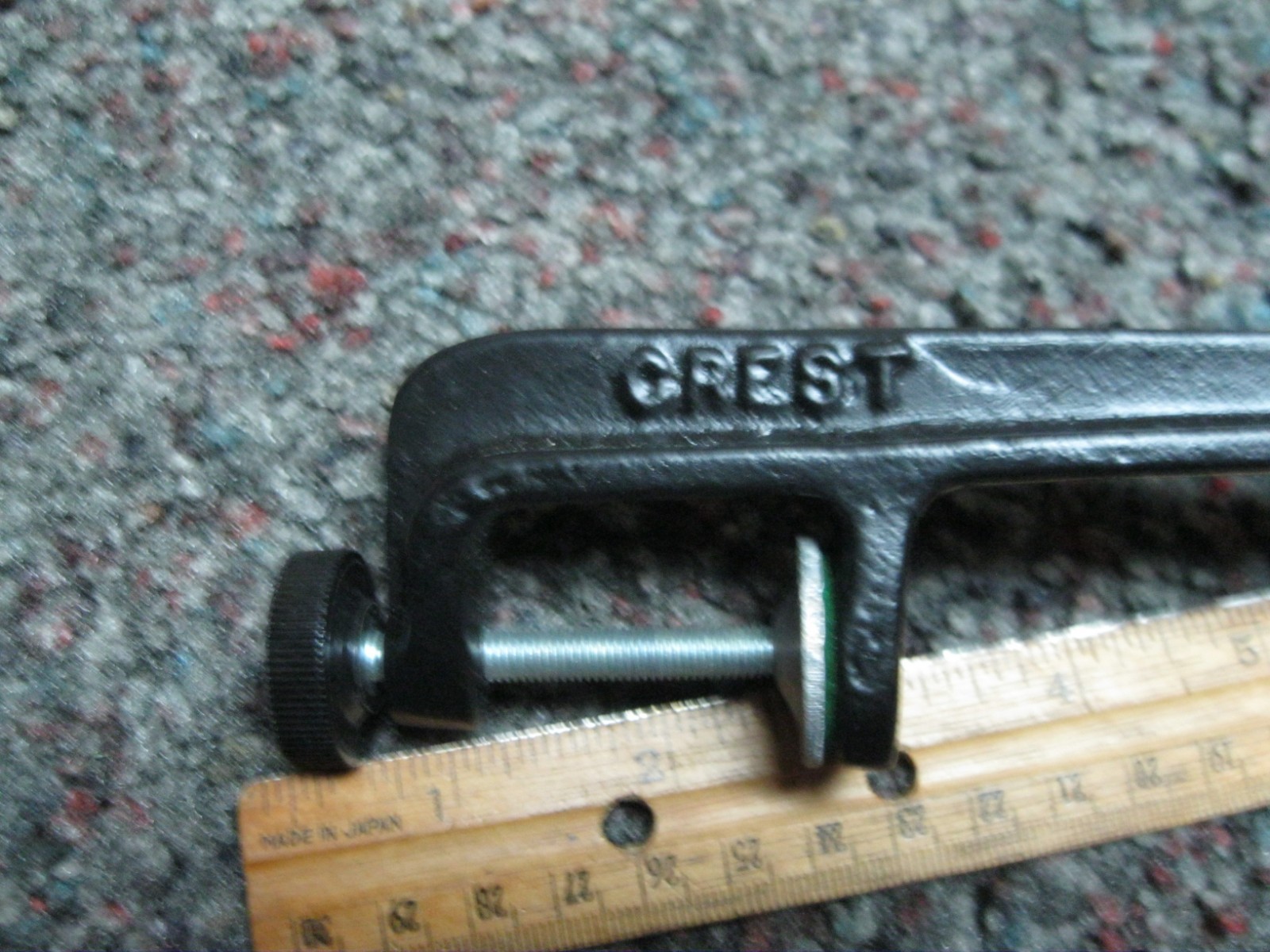 NEW Crest VISE With Table Clamp Fly & Jig Tying Tool