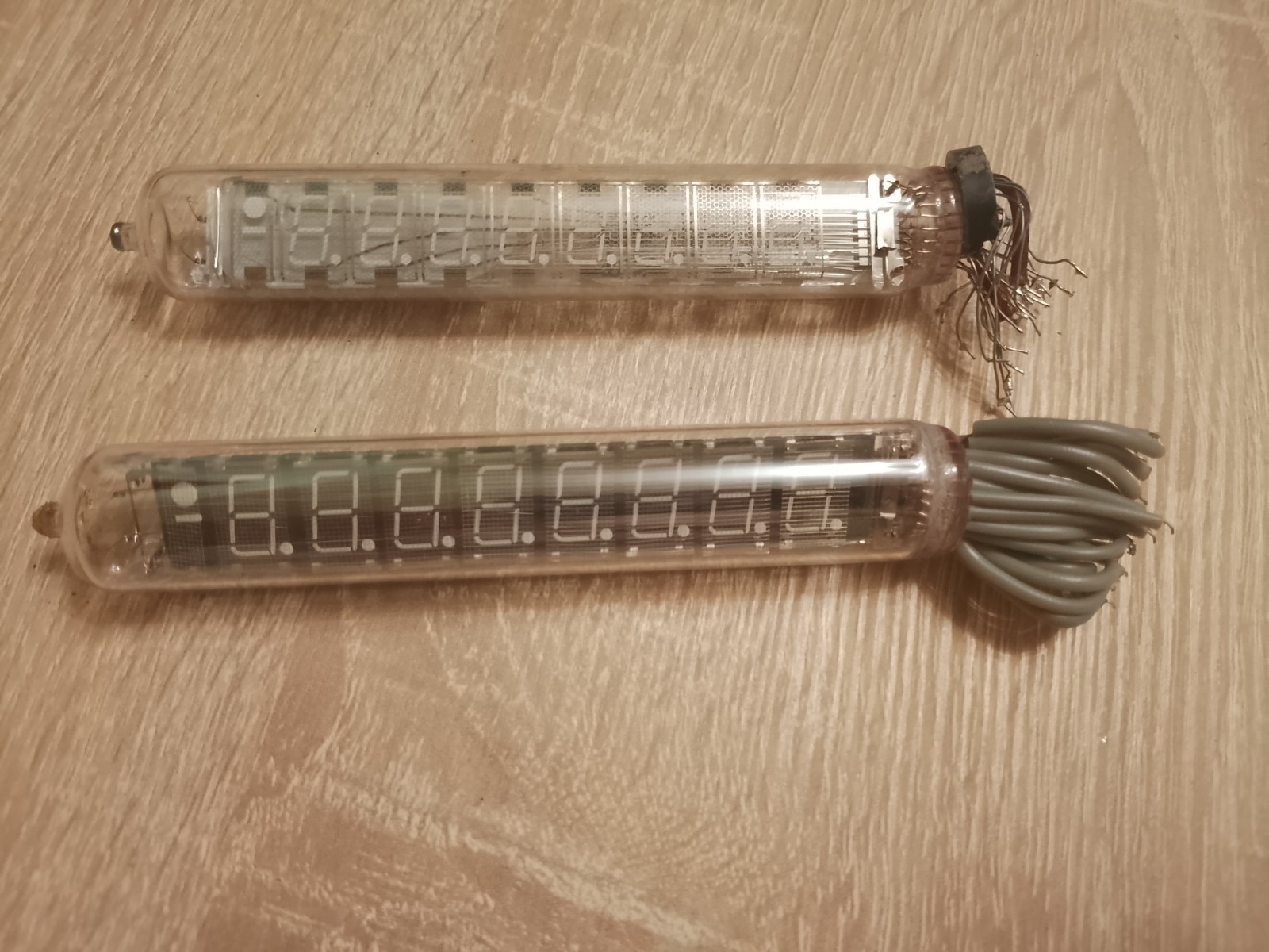 2 pcs IV-18 ИВ-18 VFD Nixie tube Soviet Vintage indicators Test