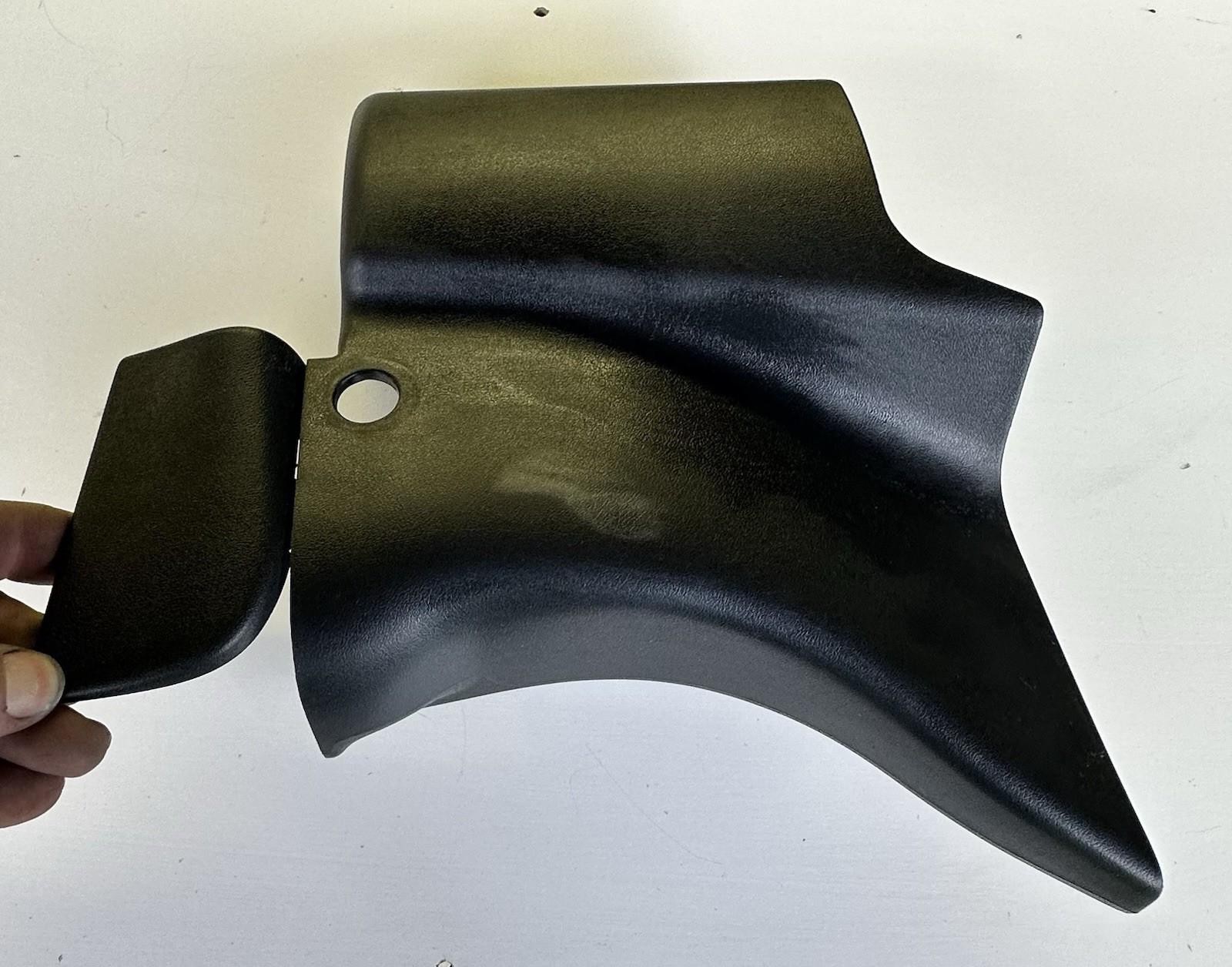 1997-2004 C5 Corvette Interior Seatbelt Trim RH Passenger Right OEM