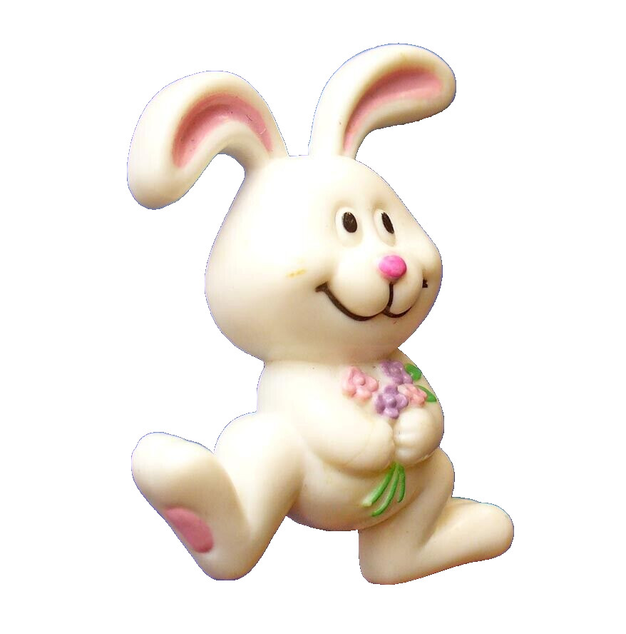 Russ PIN Easter Vintage BUNNY RABBIT wtih FLOWER BOUQUET 1980s Holiday Brooch