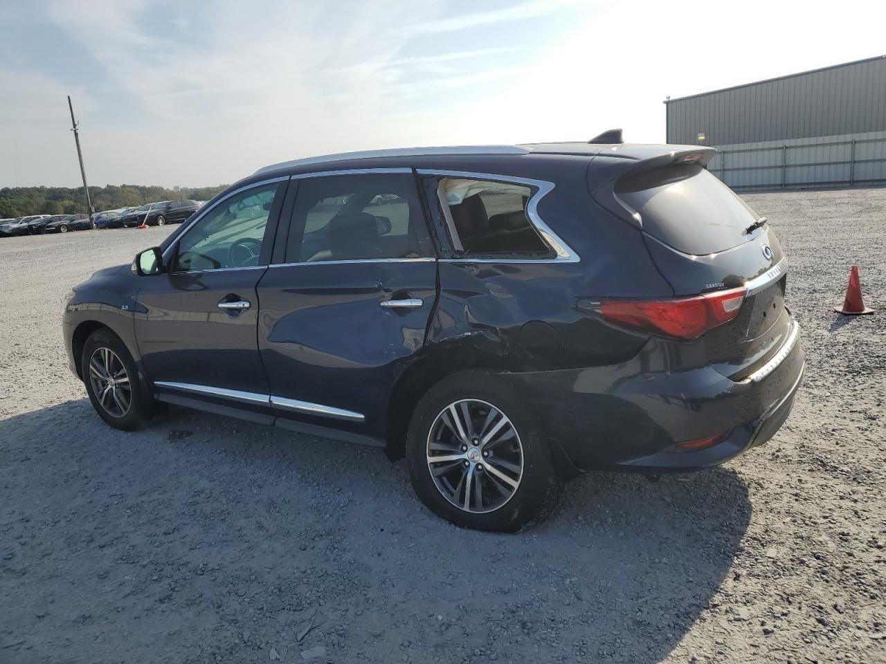QX60 2017 Glove Box 4937677