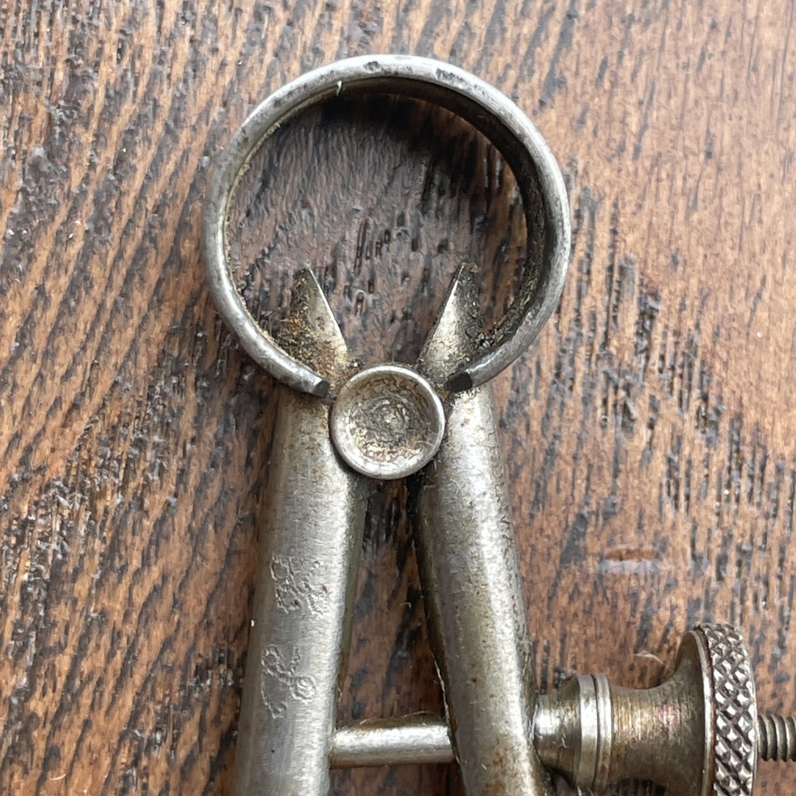VINTAGE UNBRANDED CALIPER