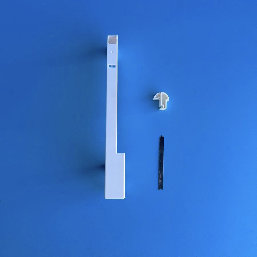 YAMAHA PF70 Vintage Electric Piano Part: White Key w/Return Spring & End Cap [C]