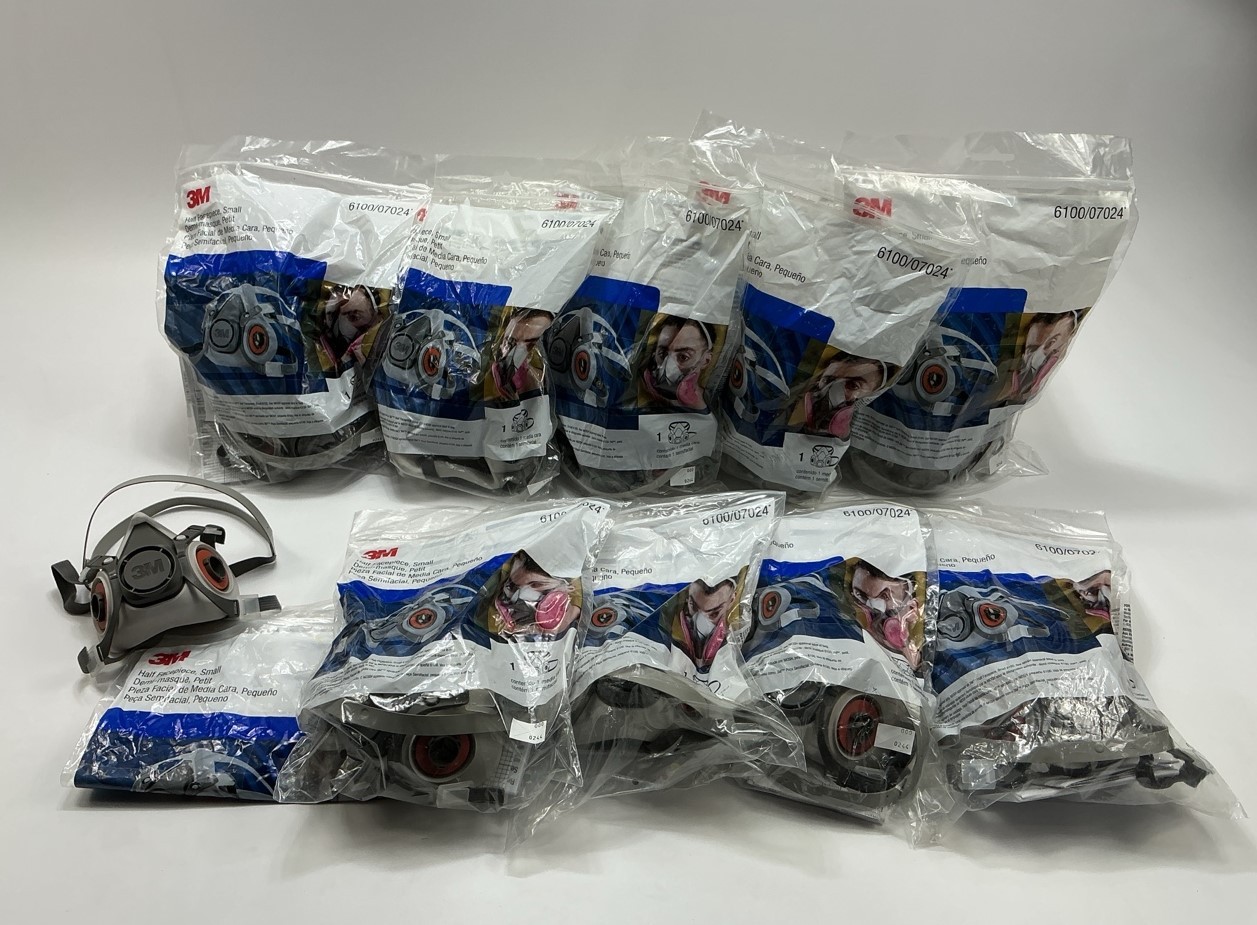 10 Pack - 3M 6100/07024 Reusable Half Facepiece Mask Respirator, Size Small