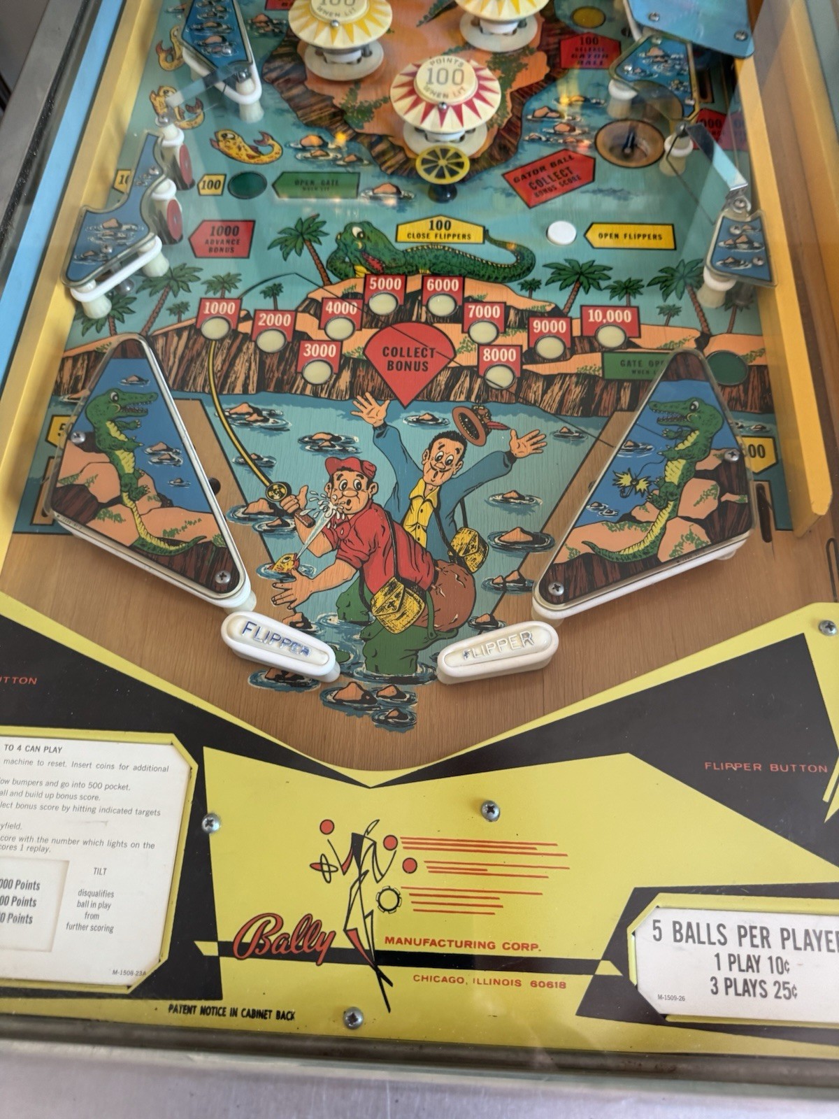 Bally's Nip-it Pinball Machine (1972)