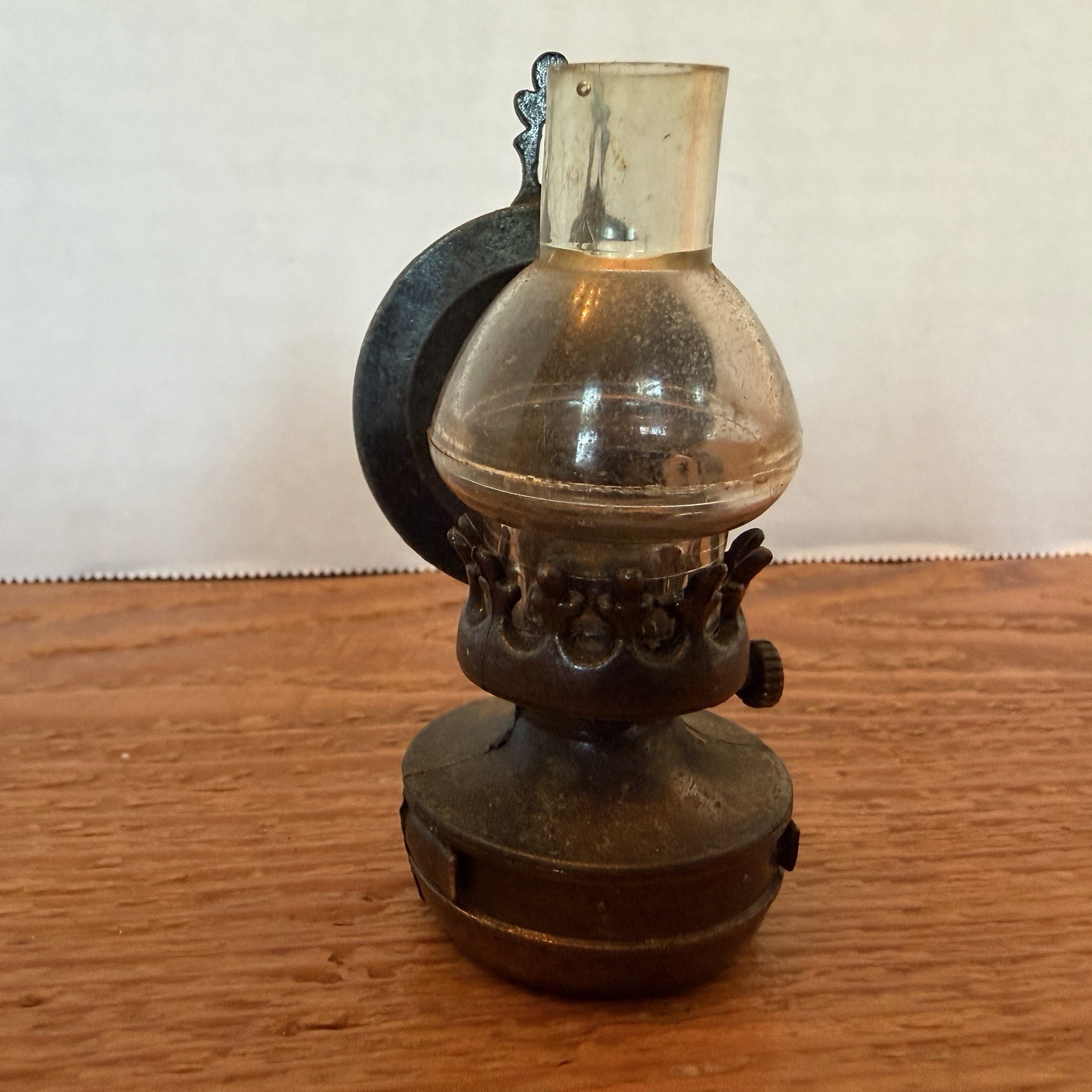 Vintage Die Cast Miniature Pencil Sharpener Vintage FANCY OIL LAMP 3.25" tall