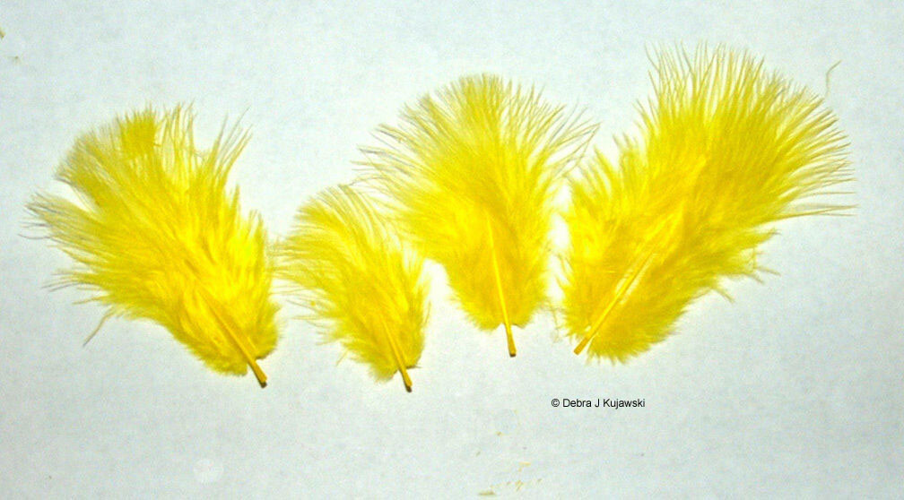 Marabou Feathers 7 grams Small 1-3" fluffs YELLOW approx. 105 per bag