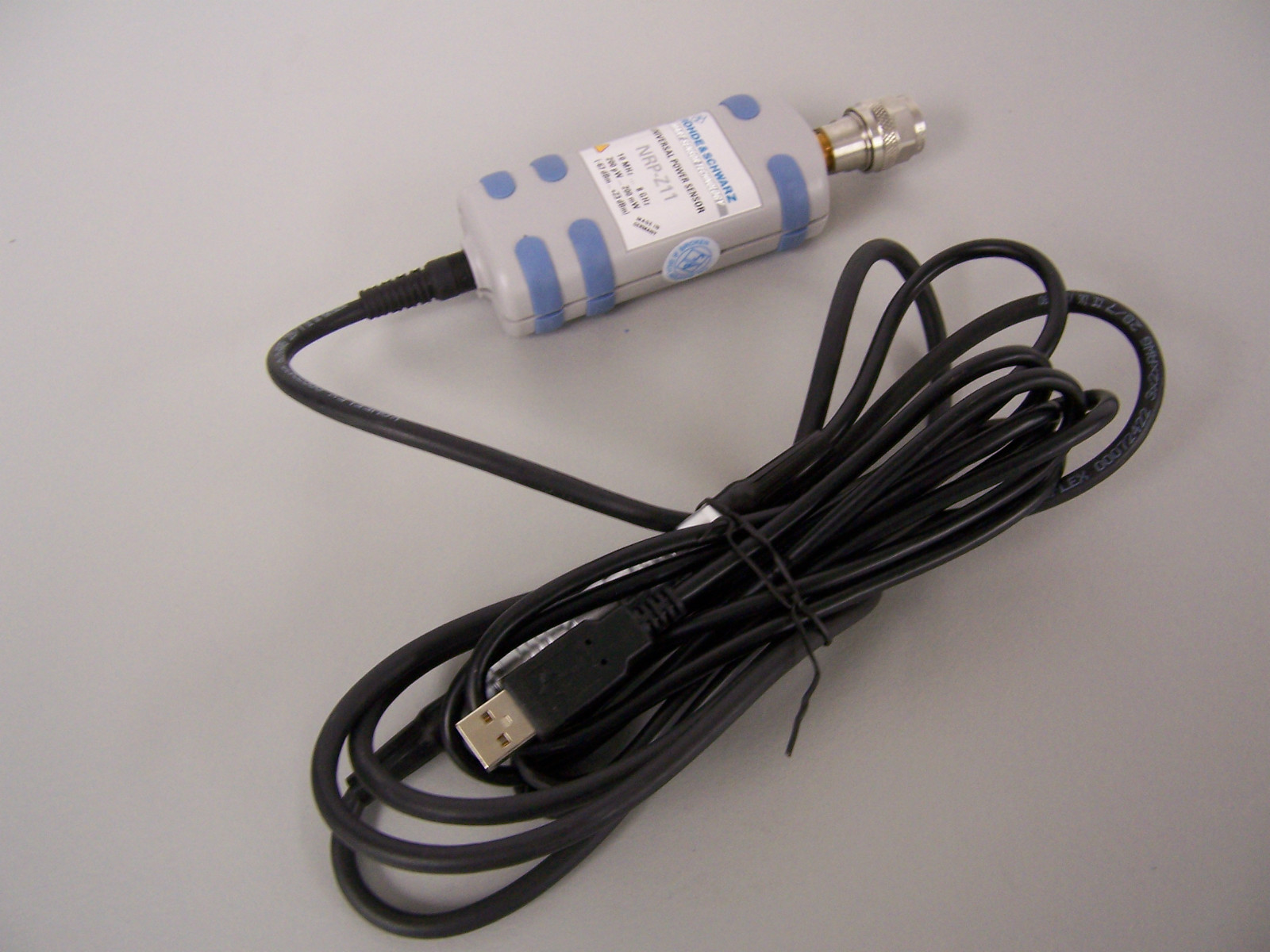 6721 R&S ROHDE & SCHWARZ NRP-Z11 /10MHZ-8GHZ CAT# 1138.3004.02 W/ COPY OF MANUAL