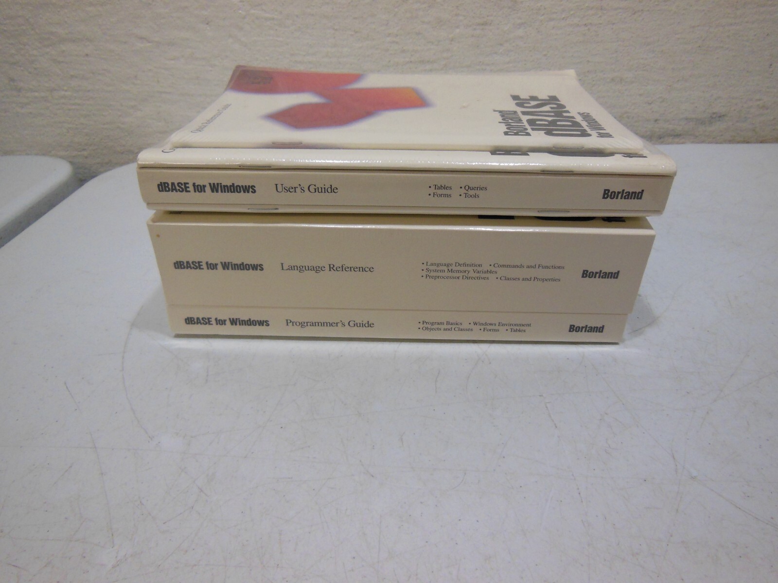 Borland dBASE for Windows 5.0 Guide Manual Set - New Sealed