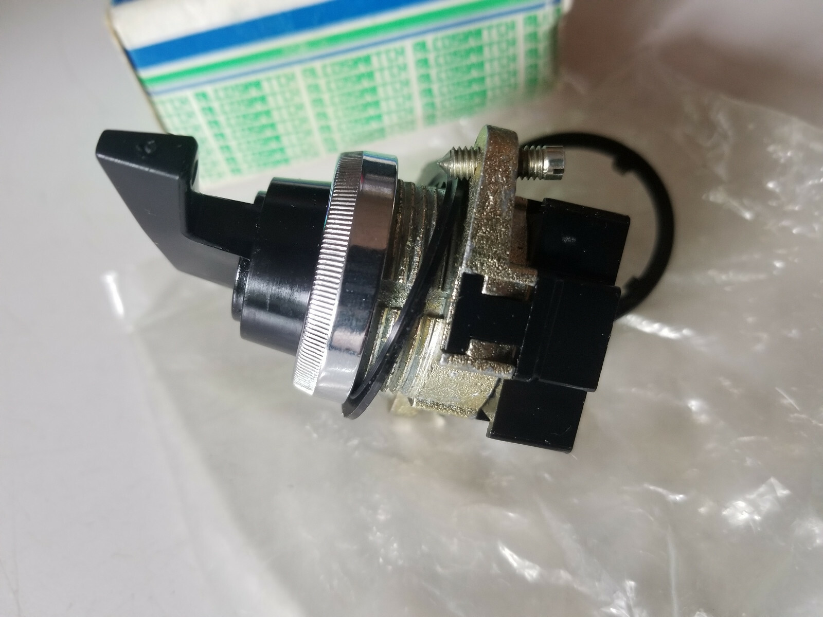 New AlcoSwitch (2) Position Rotary Selector Switch, Maintained, 30mm, M6402-0