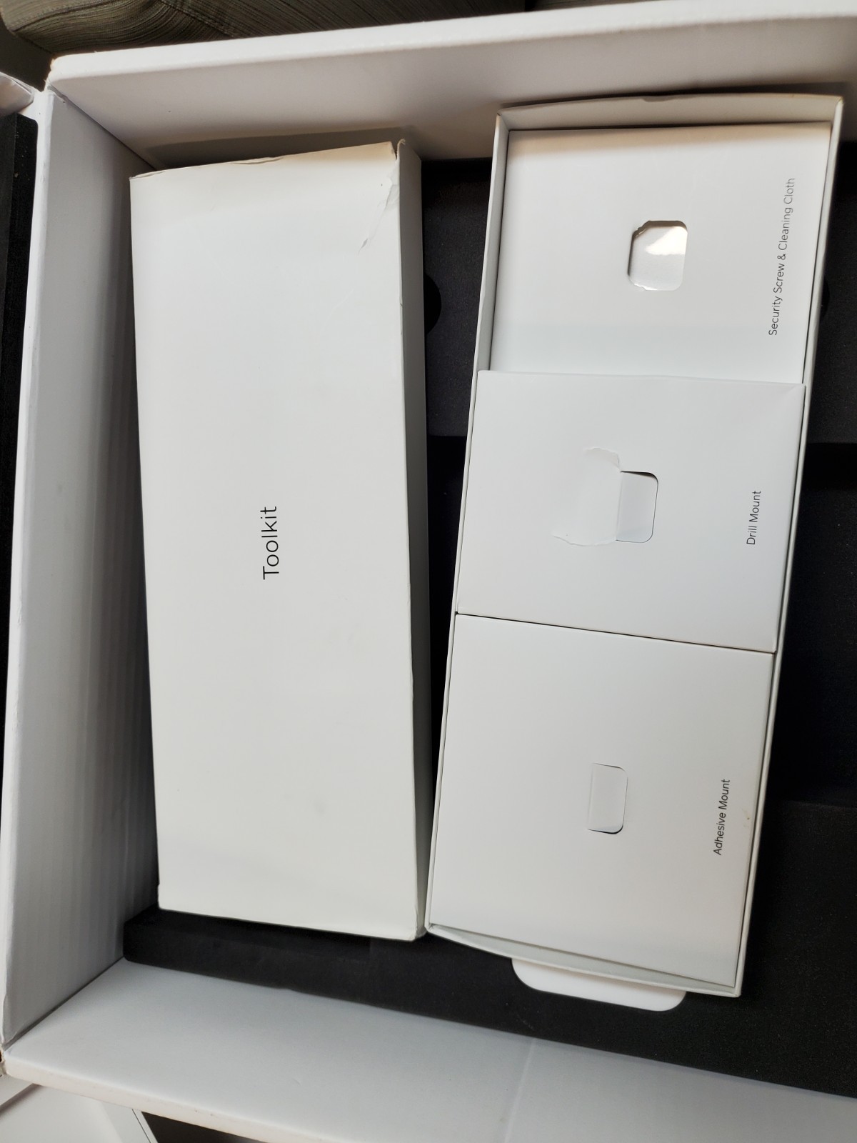 Square POS System Kit w/ Contactless Reader, Mounts, Toolkit & Cloth S1F-CHN
