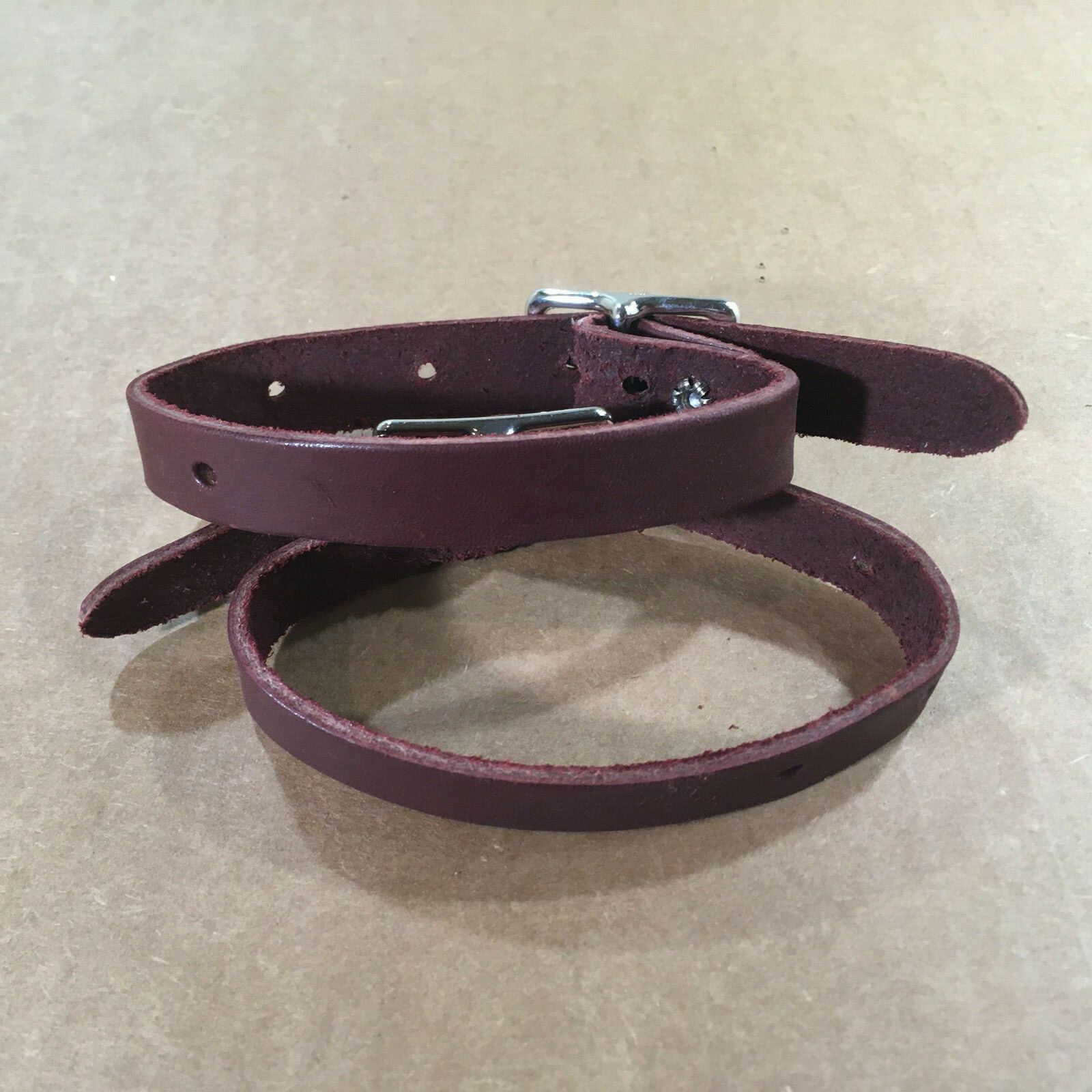 Stirrup Hobbles - Straight - Burgundy Latigo - 1 Pair (F562)
