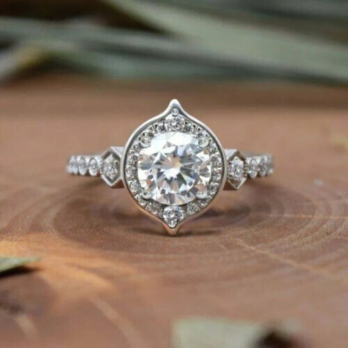 3.10 Ct Round Cut Lab-Created White Diamond Wedding Ring 925 Sterling Silver