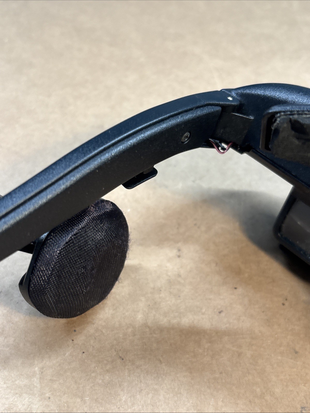 Virtual IO i-Glasses Headset Virtual Display Systems With Cords And AC Adapter