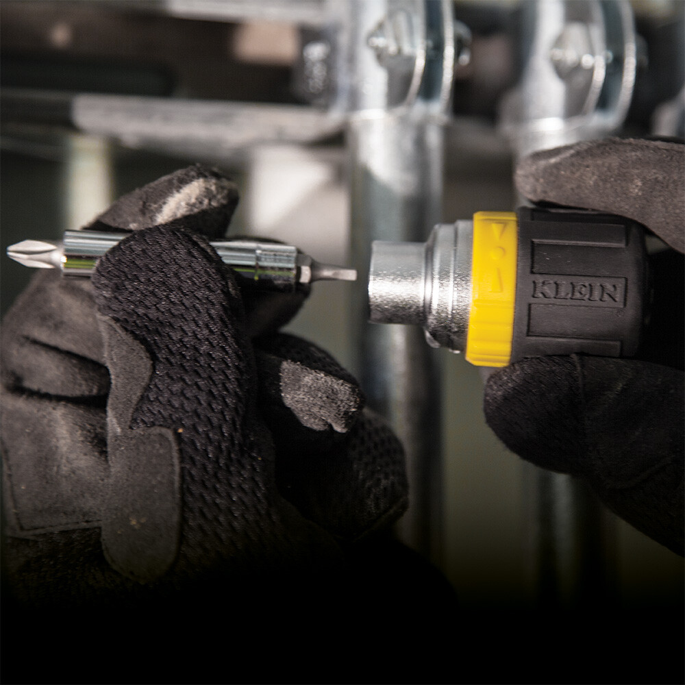 Klein 32593 6-in-1 Ratcheting Stubby Screwdriver