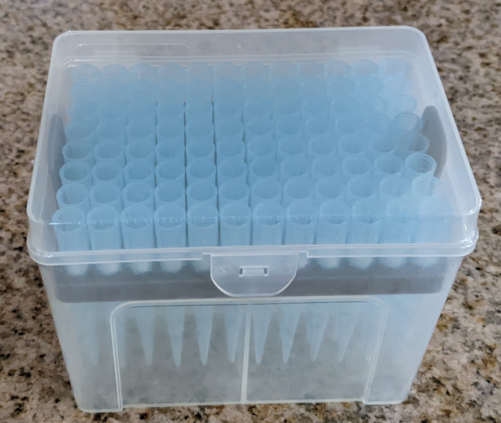 1000uL Universal Sterile Racked Pipette Filter Tips, 960pcs/box, 4800pcs/case