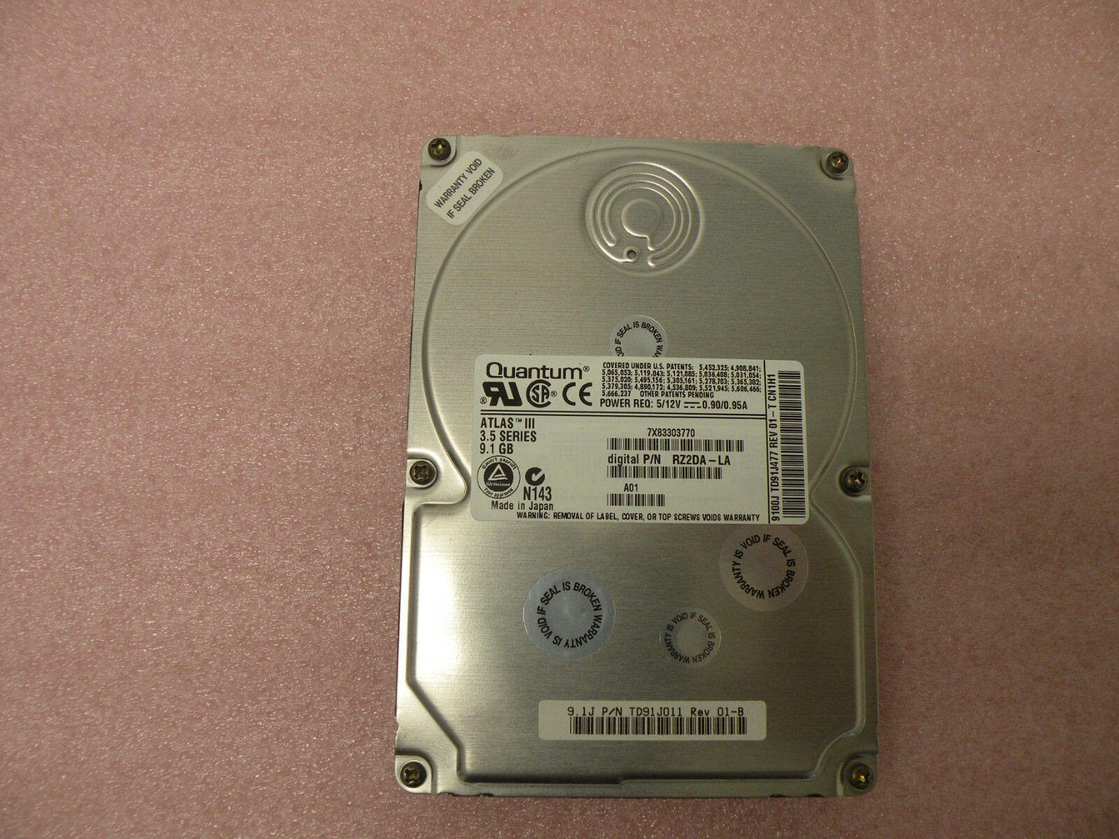 DEC DIGITAL RZ2DA-LA 9GB 7.2K 3.5" LP ULTRA2 SCSI HDD, 80 PIN LVD CONNECTION.