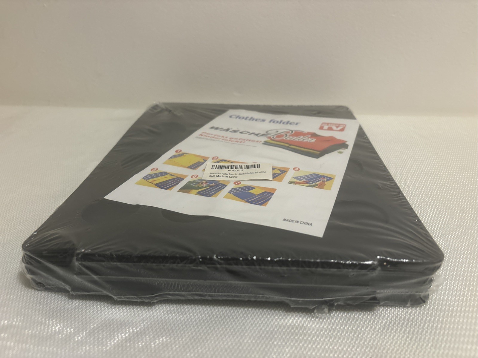 NEW/SEALED Seharuk Shirt Folding Board Fast Folding for Adult and Kids Black