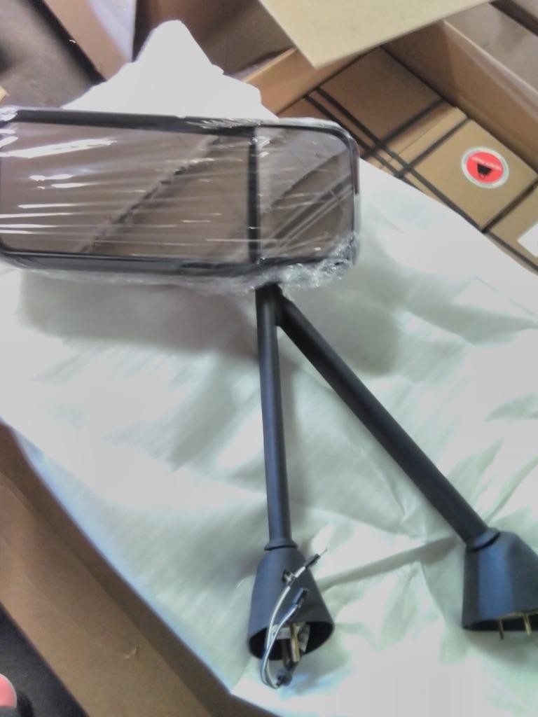 For KENWORTH W900 CAB/DOOR MIRROR Right ,  OH