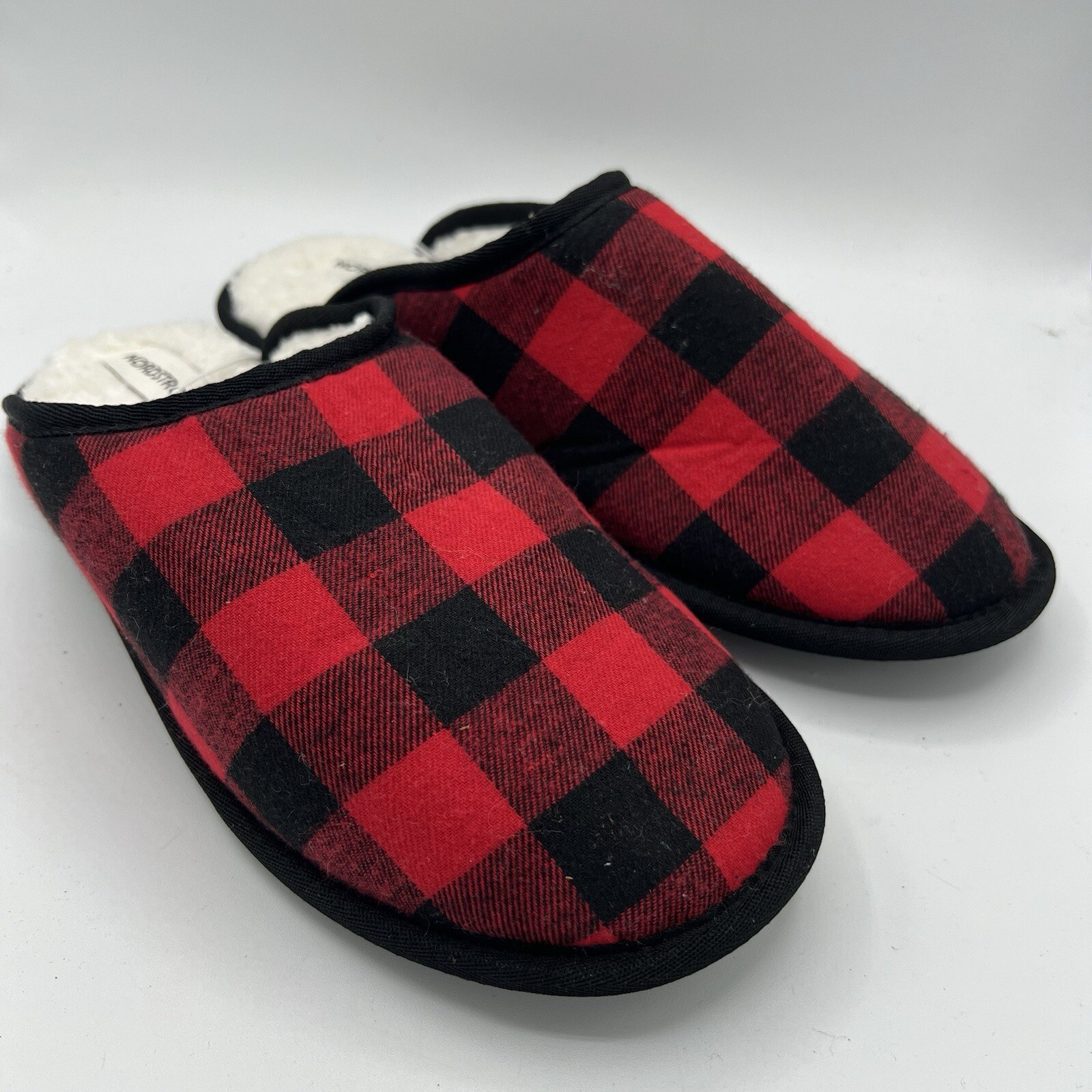 Nordstrom Men’s Red Black Buffalo Plaid Slide Slippers Sz Medium Holiday Family