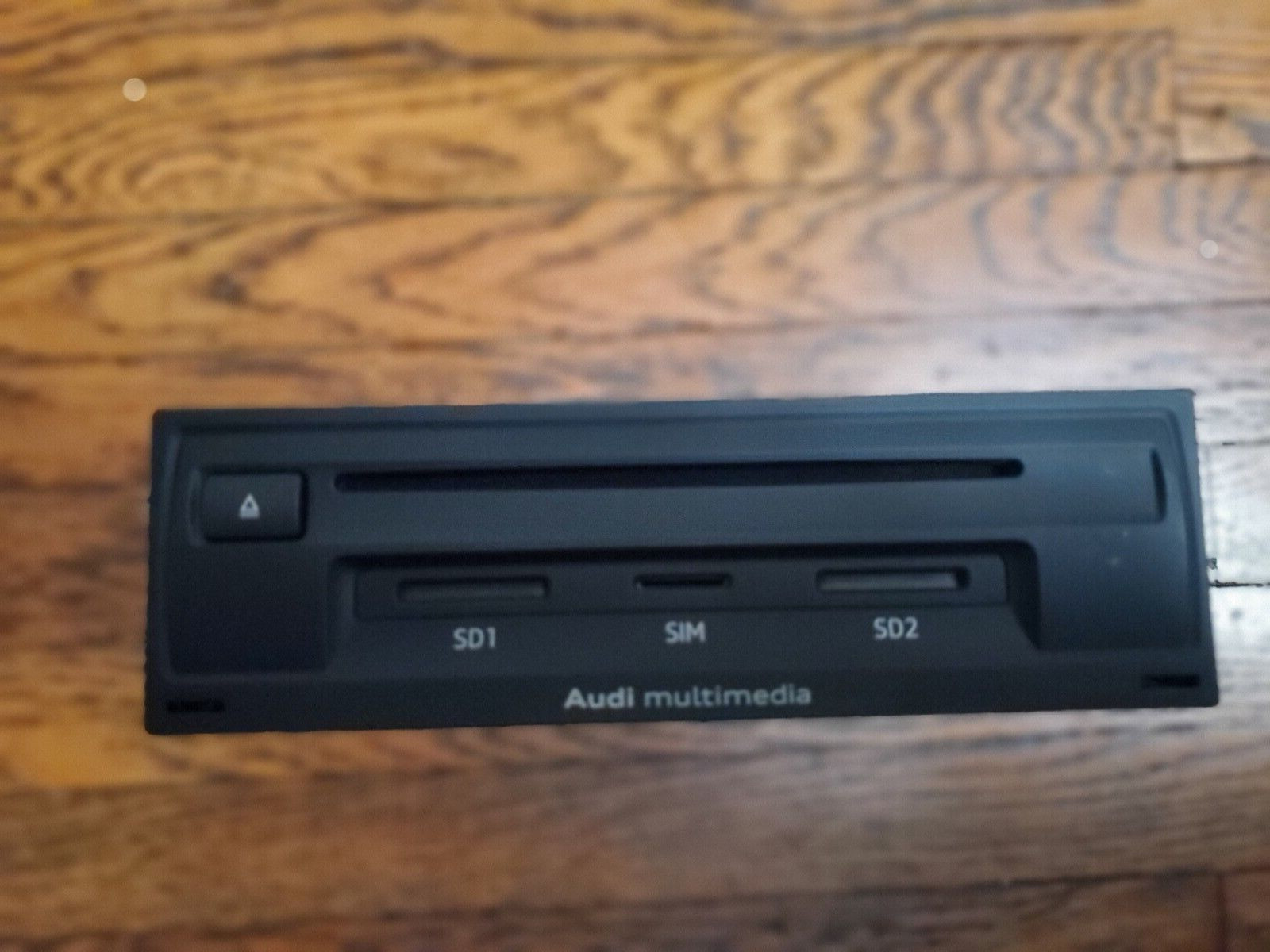 Audi A3 2015-17 Audio Multimedia 5F unit -8v0035047 8V0035038 REFURBISHED. 2YR