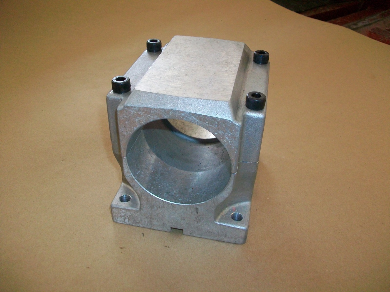 Sugino Drill / Tapper Mounting Block 2 7/8" BORE NEW