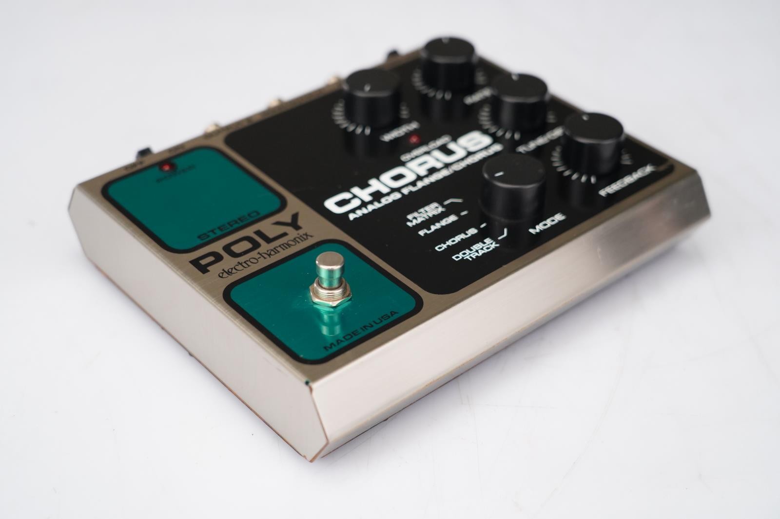 Electro-Harmonix Poly Chorus Analog Flange / Chorus Effects Pedal #58810