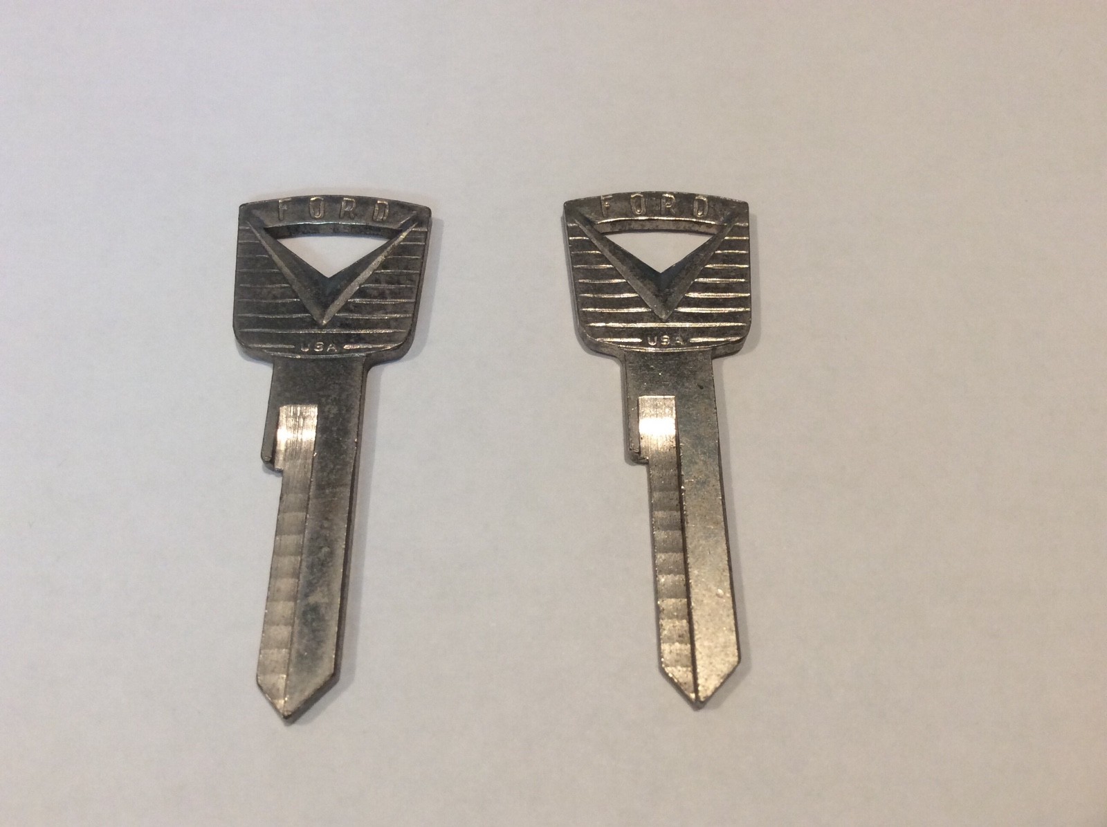 Ford Automotive key blank, original, set of 2 locksmith