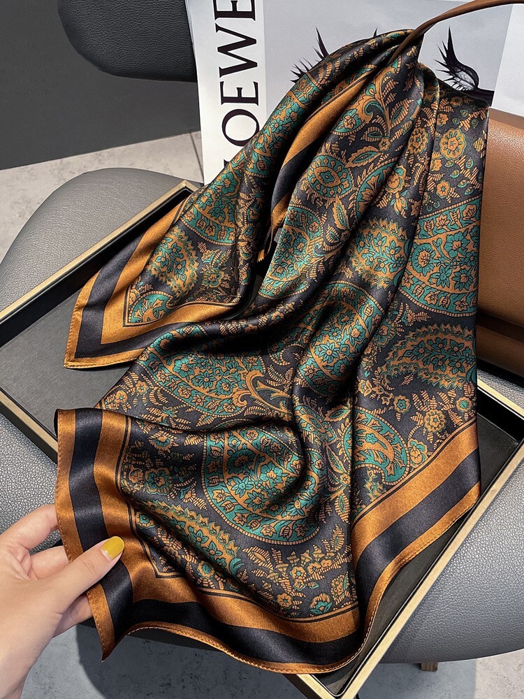 100% Silk square Scarf Women neckerchief Bandana Paisley Green Leaves 65*65cm