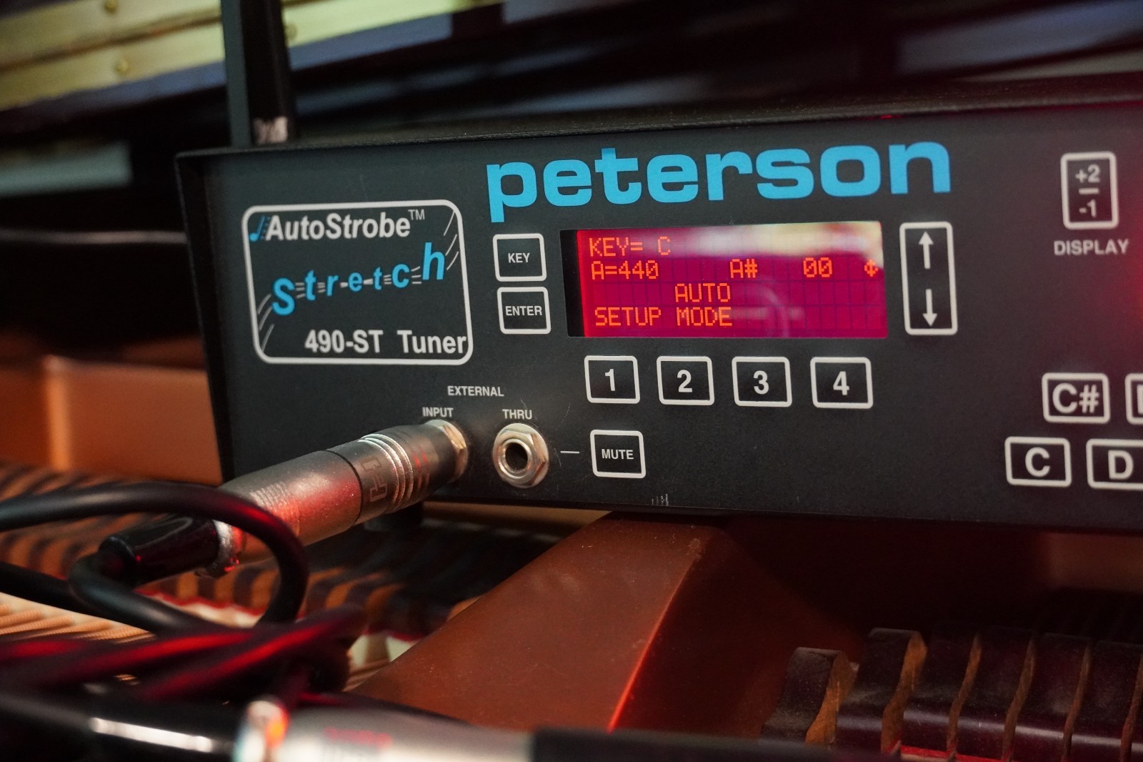 *Great Condition* Peterson Autostrobe Stretch 490-ST Strobe Tuner + Accessories!