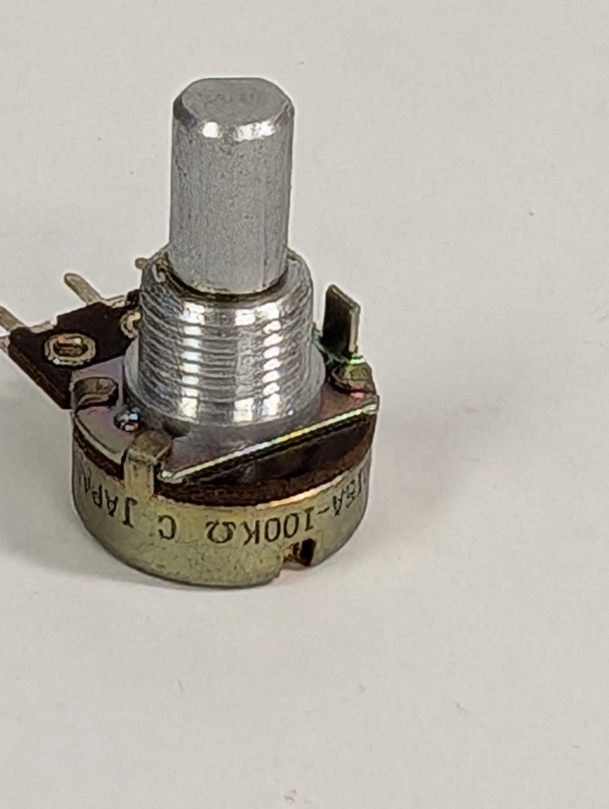 MINIATURE 100K OHM AUDIO TAPER POTENTIOMETER