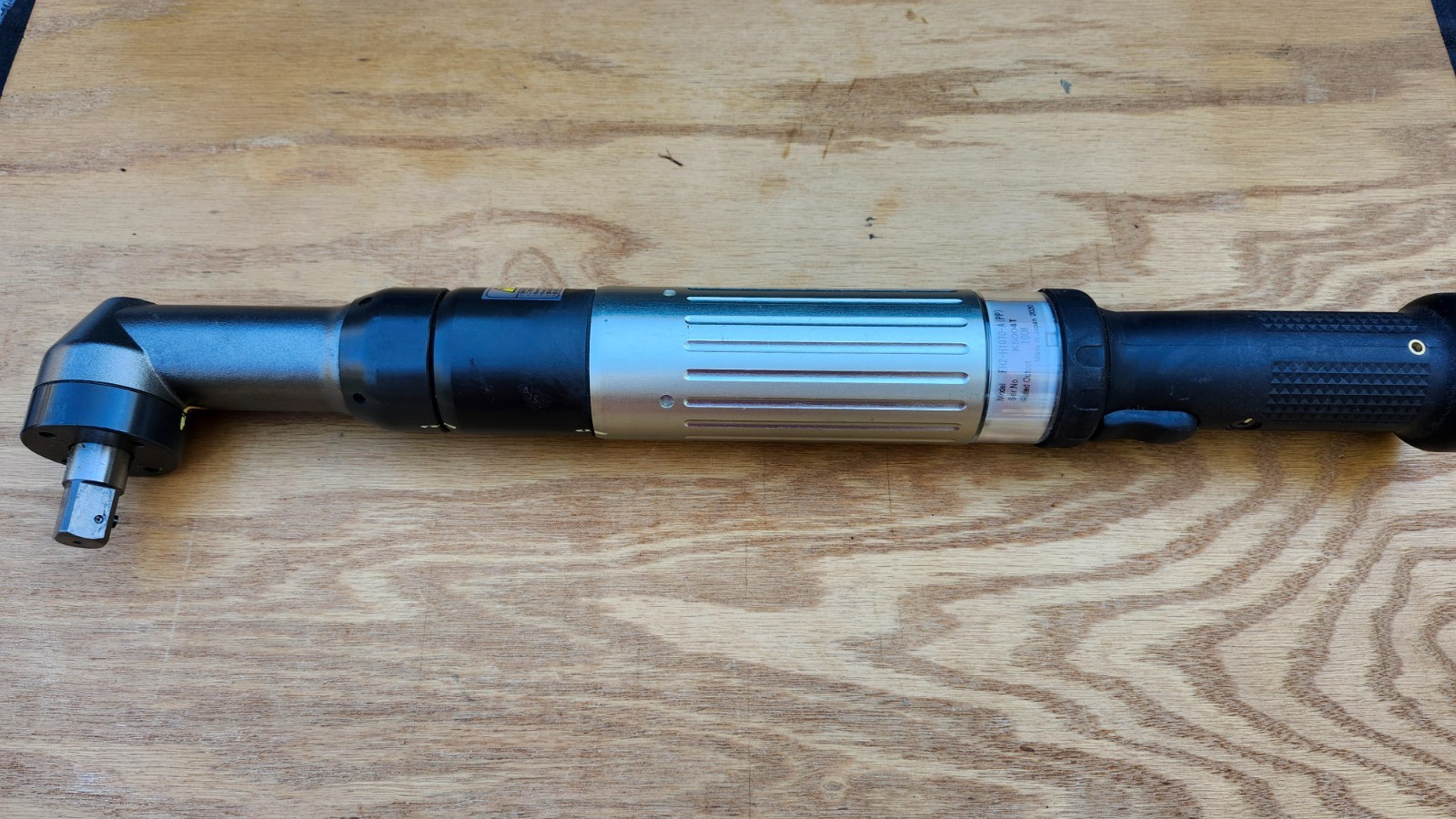 Estic Electric Right Angle Nutrunner and Cable
