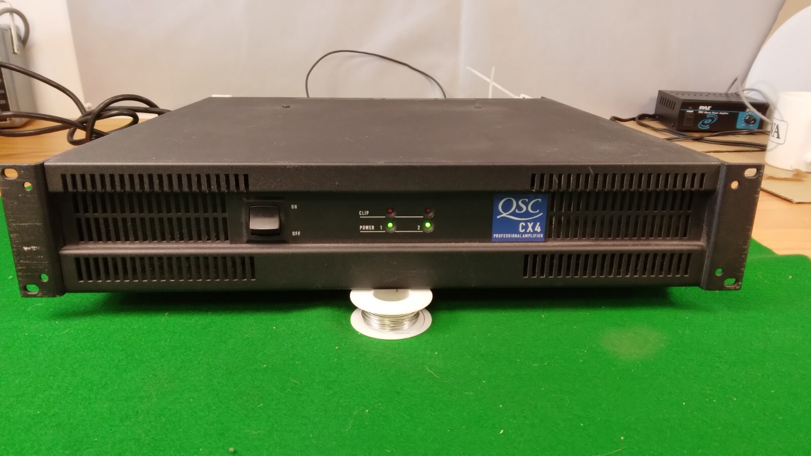  QSC CX4 Pro Audio Stereo Power Amplifier 350W per Channel 2 Ohms