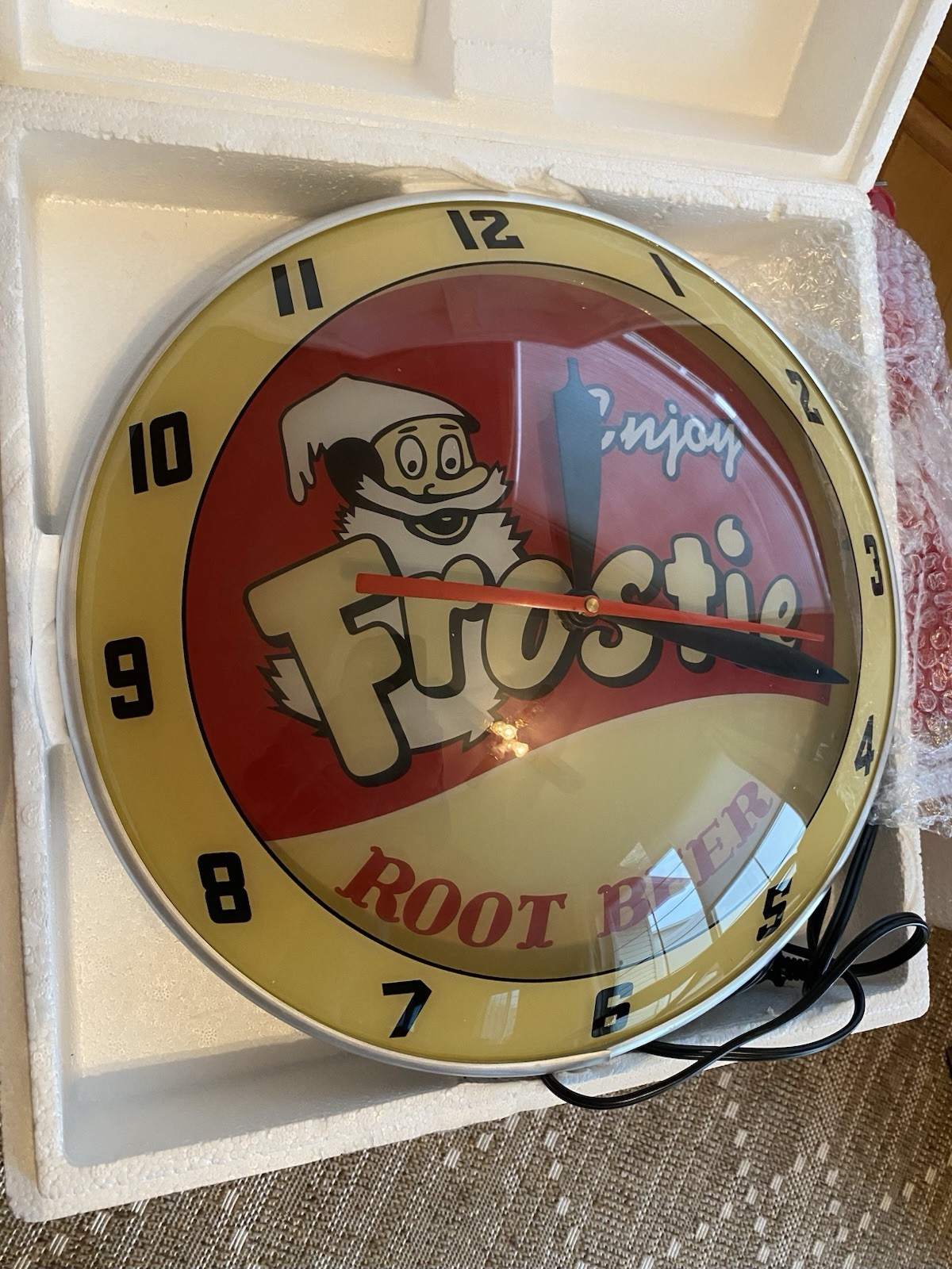 VINTAGE FROSTIE DOUBLE BUBBLE CLOCK IN ORIGINAL BOX NEW OLD STOCK NEVER USED