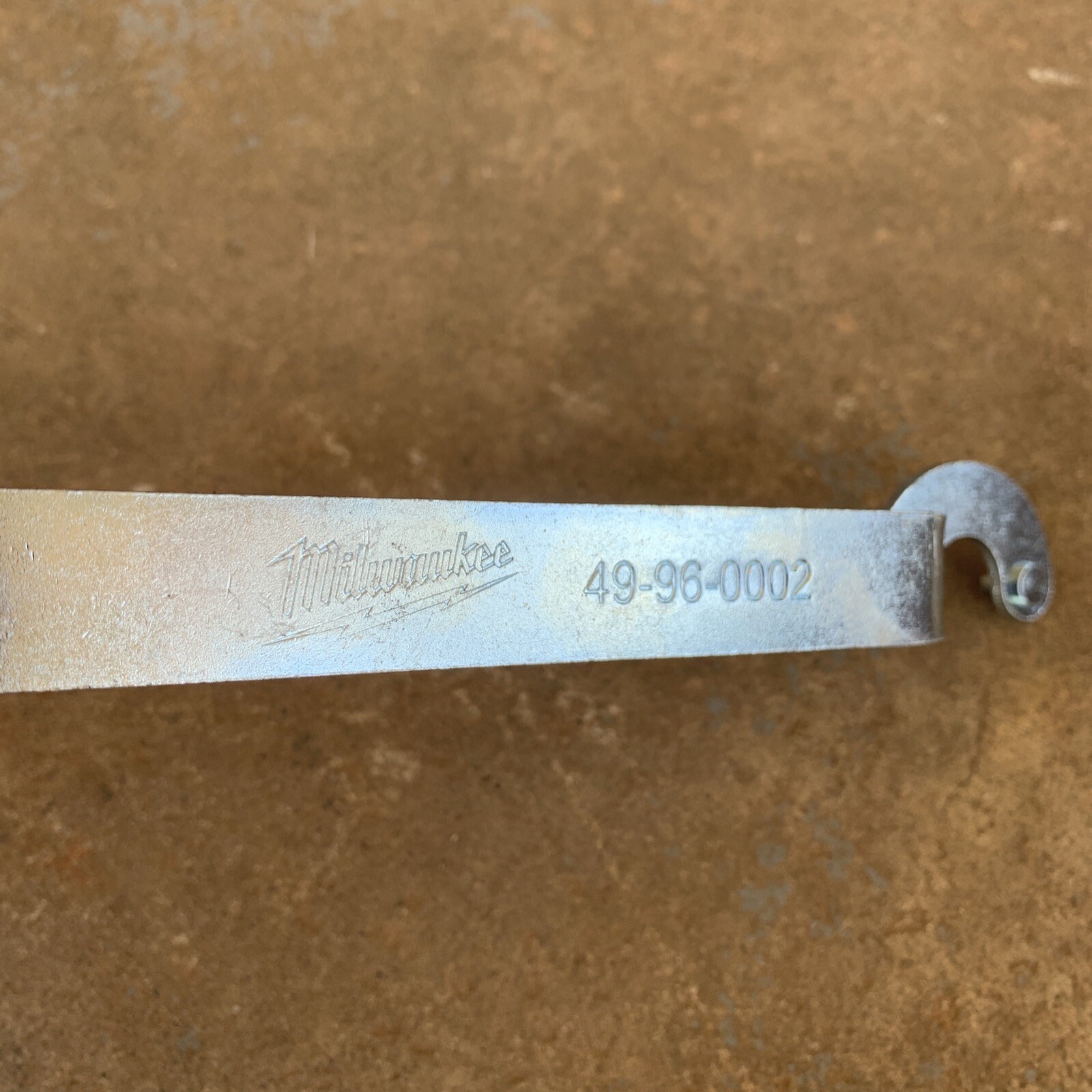 Milwaukee grinder spanner wrench 49-96-0002 grinder